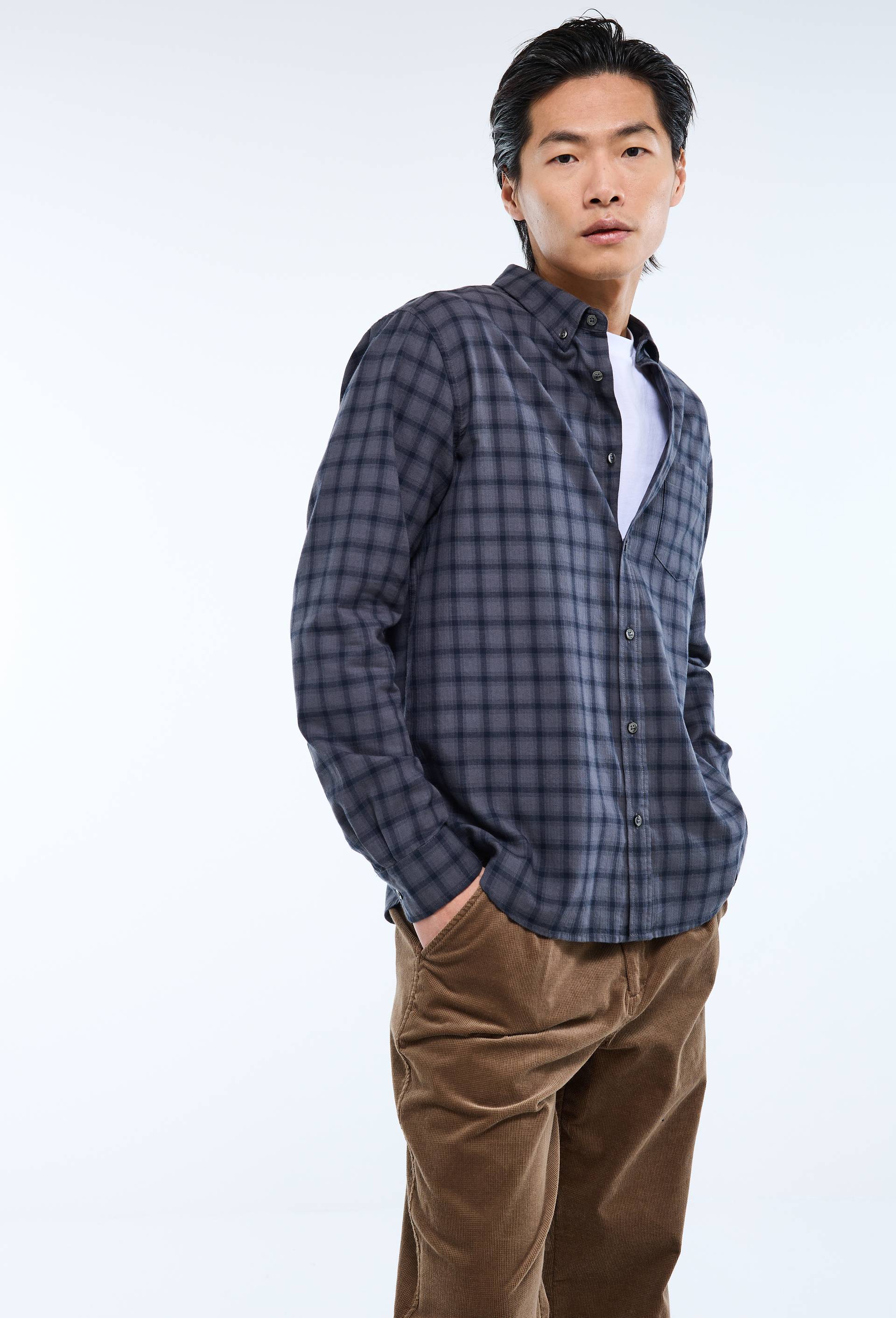 Chemise &agrave; carreaux en flanelle de coton BIO GOTS, Gris fonc&eacute;, swatch image