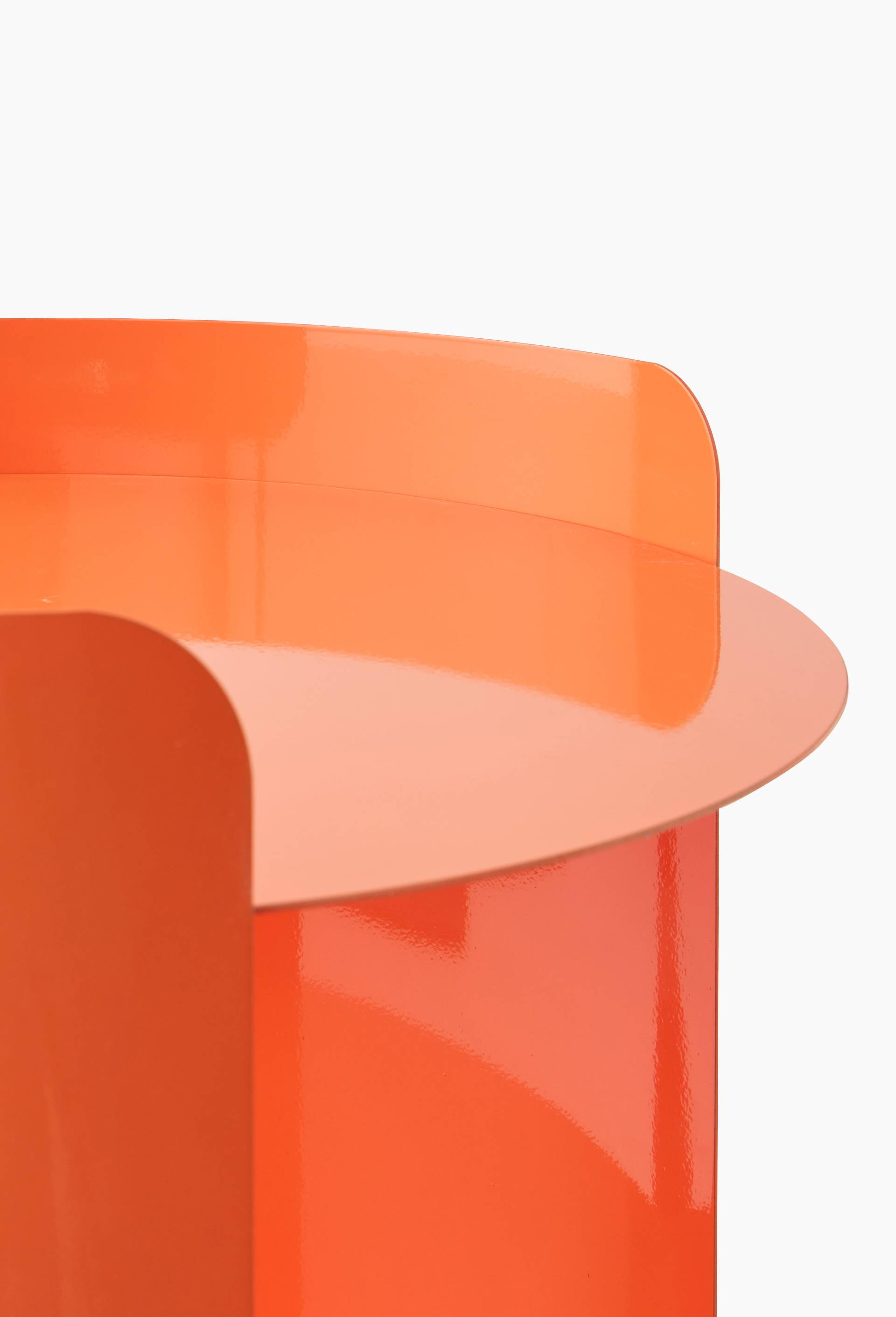 Table ronde fine, 40xH40cm, en m&eacute;tal, Orange, large image number 1