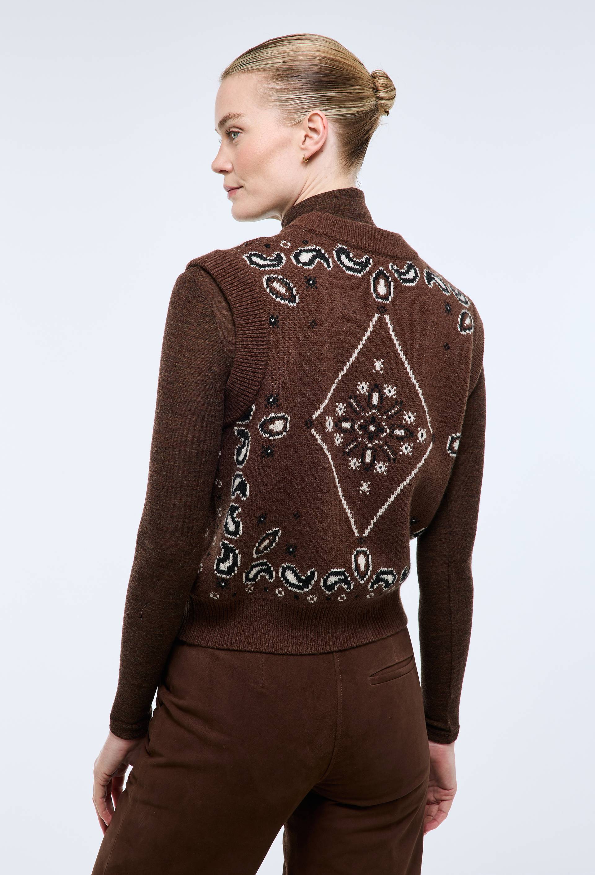 Pull sans manche en jacquard &agrave; motifs bandana, Brun fonc&eacute;, large image number 1