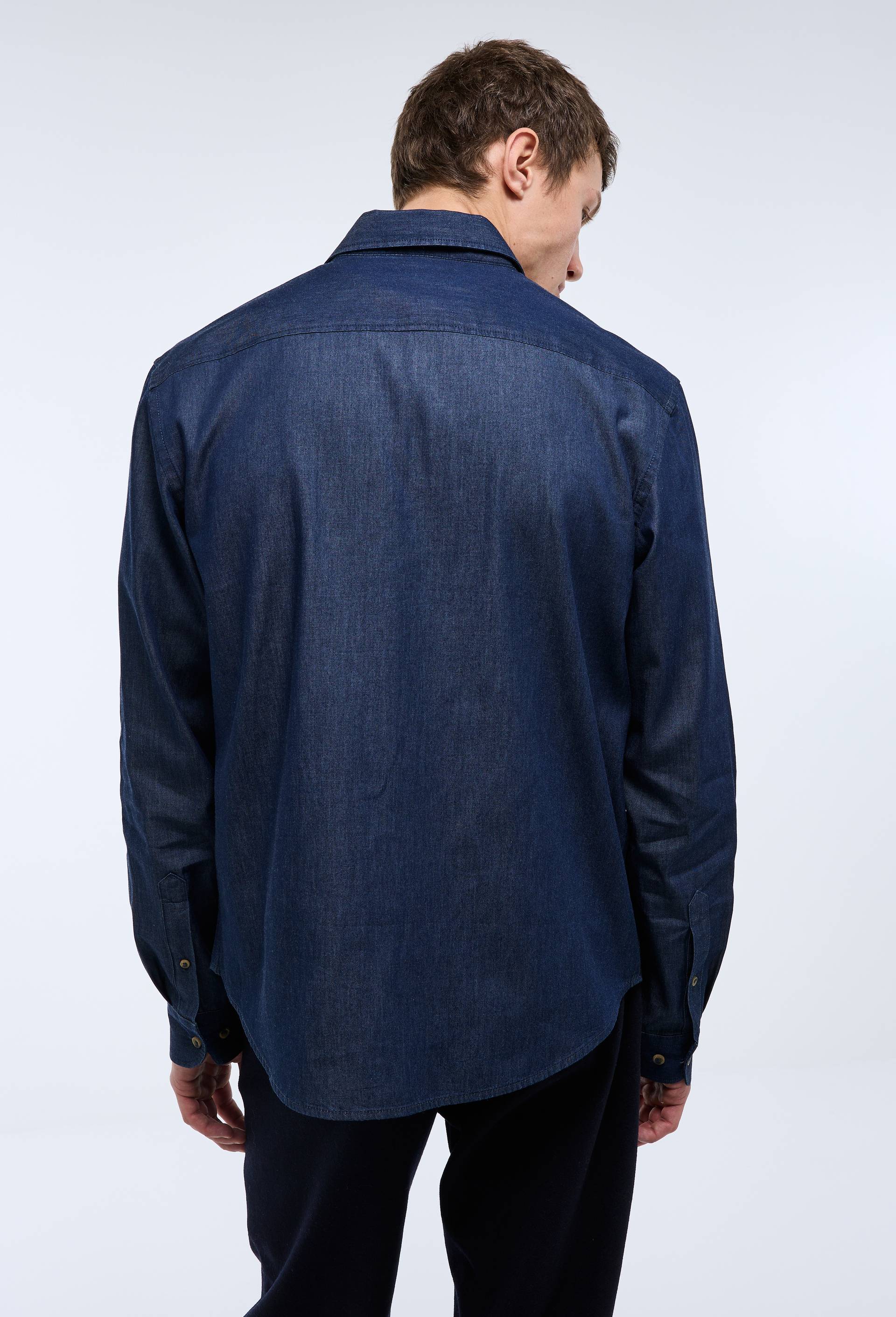 Chemise manches longues chambray jean en coton BIO GOTS, Bleu fonc&eacute;, large image number 2