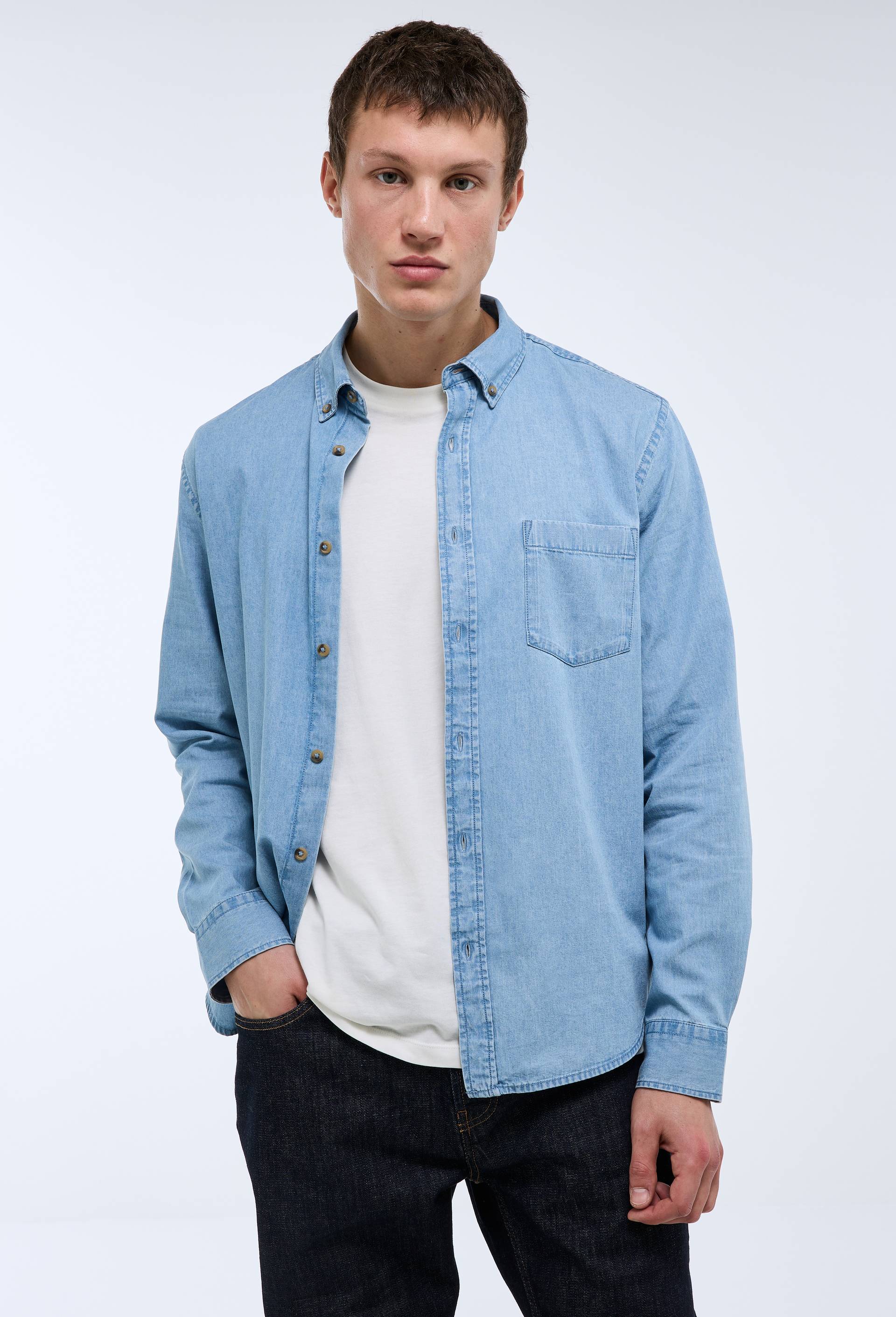 Chemise manches longues chambray jean en coton BIO GOTS, Bleu clair, large image number 0