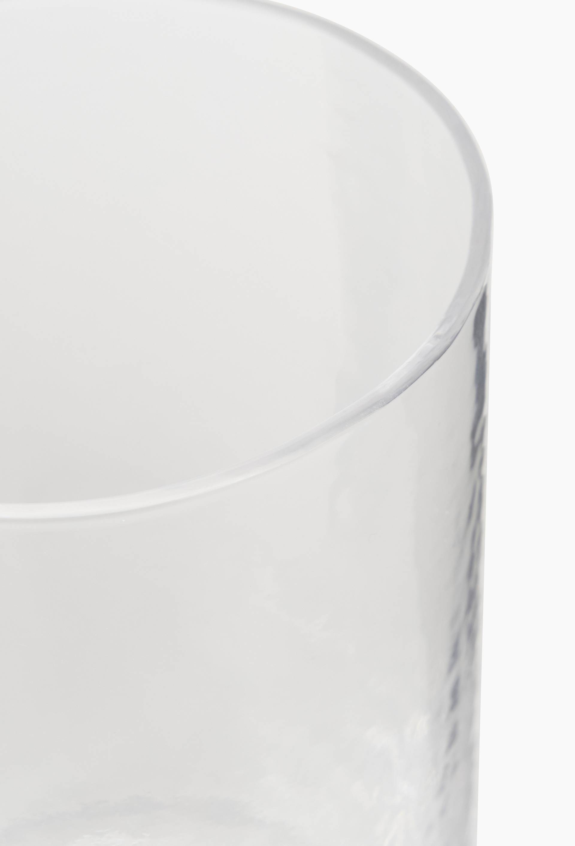 Verre &agrave; eau finition martel&eacute;e, 38cl, Transparent, large image number 1.0