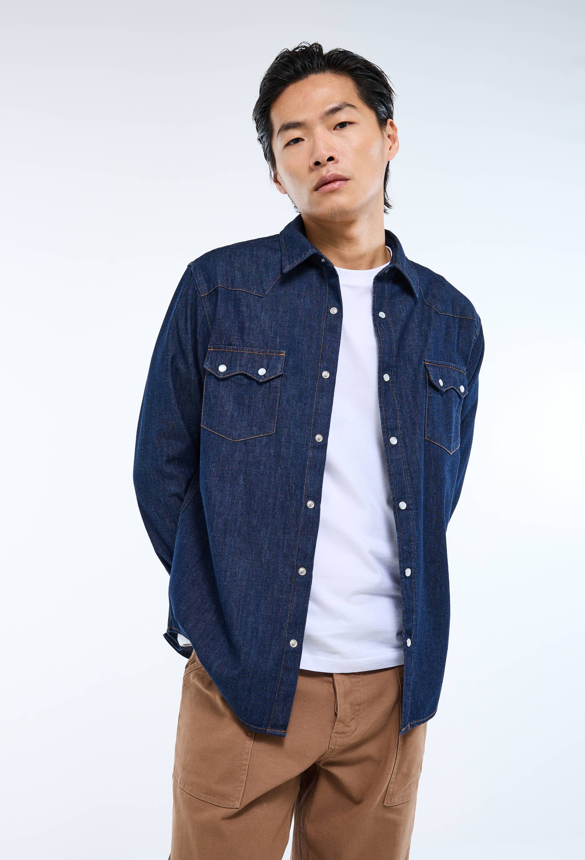 Chemise en jean manches longues en coton bio GOTS, Bleu fonc&eacute;, large image number 0.0