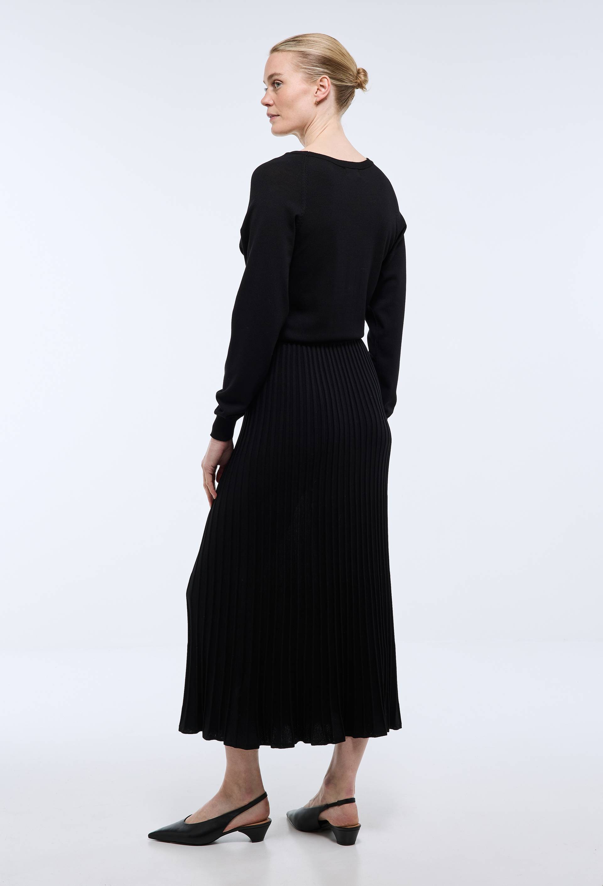 Robe en maille manches longues, Noir, large image number 1.0