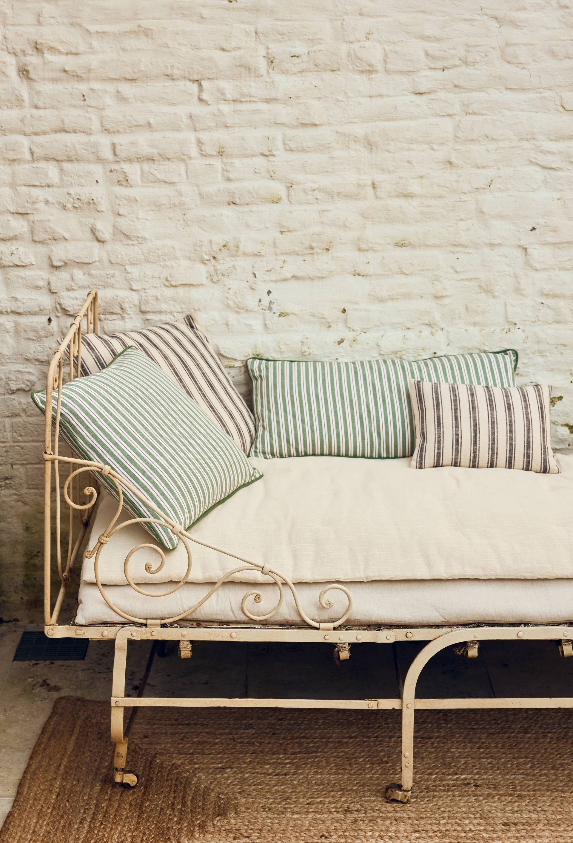 Coussin rectangulaire imprim&eacute;, 35x75cm, 100% coton, Vert, large image number 2