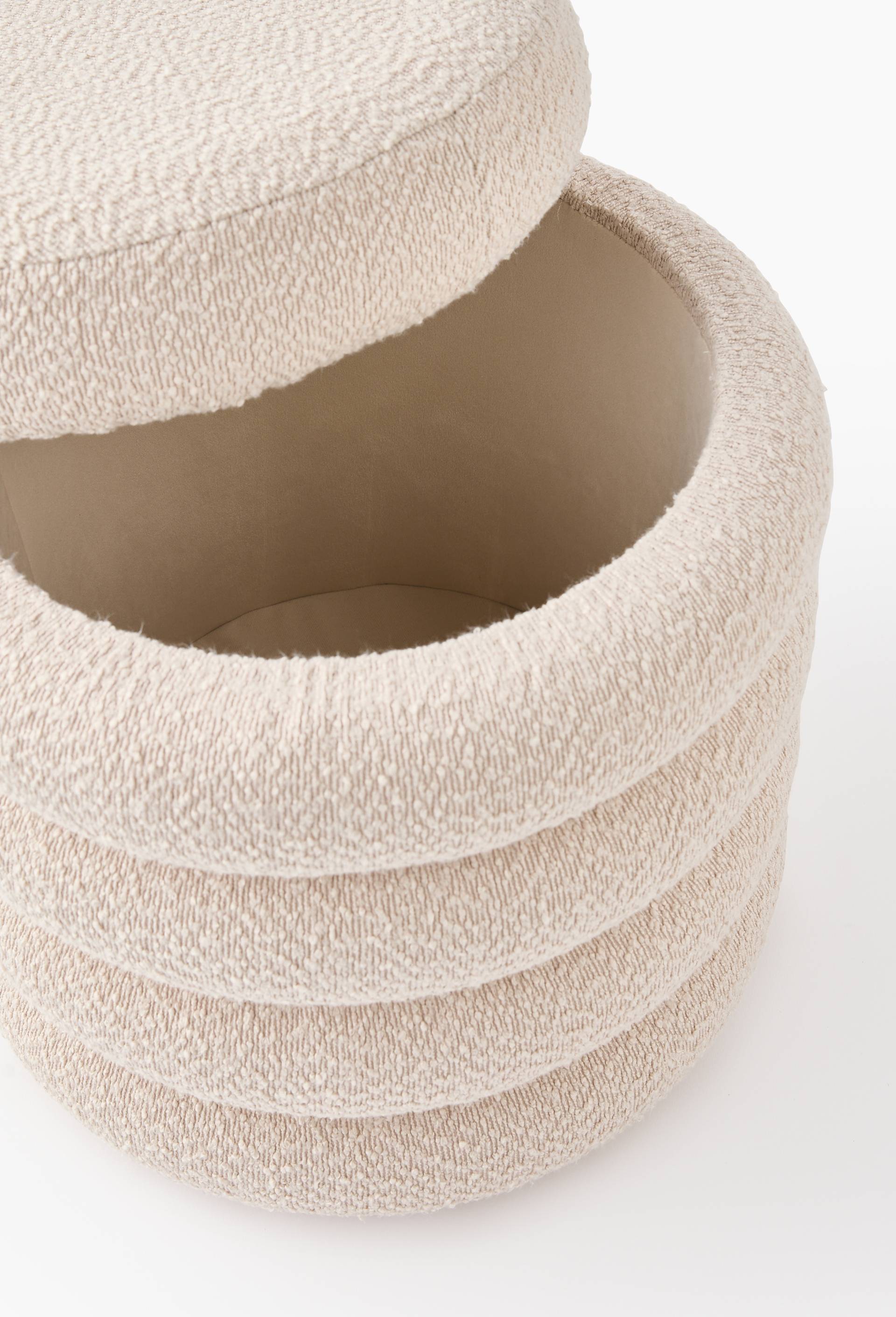 Pouf coffre effet gratt&eacute;, D42xH41cm, en polyester, Beige, large image number 1