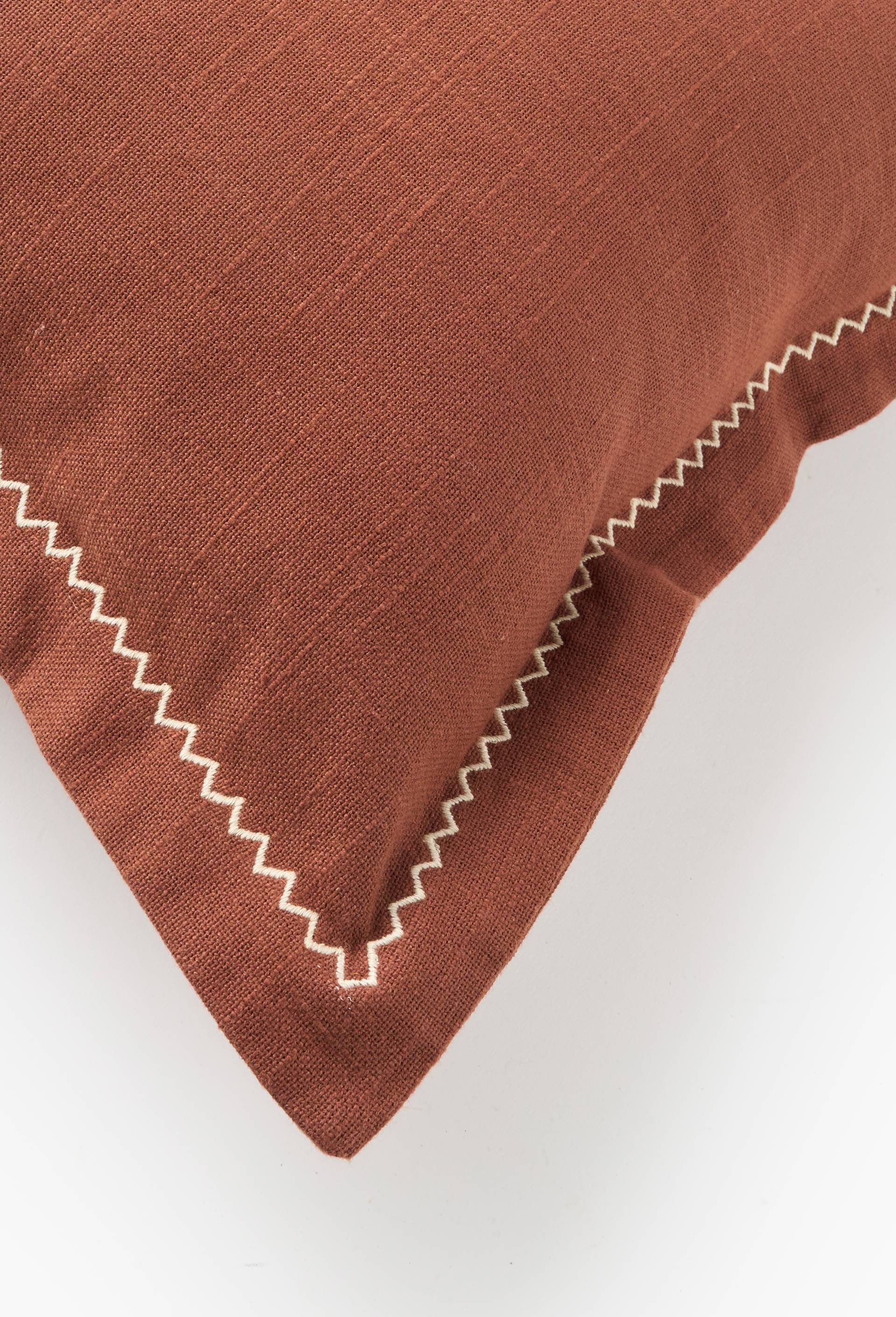 Coussin marron point de croix, 40x60 cm, 100% coton, Brun fonc&eacute;, large image number 1