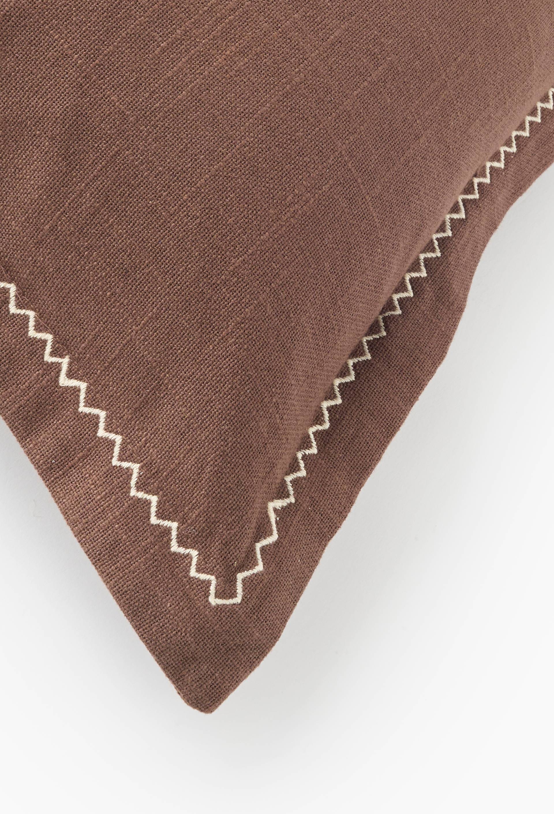 Coussin marron point de croix, 45X45cm, 100% coton, Brun fonc&eacute;, large image number 1.0