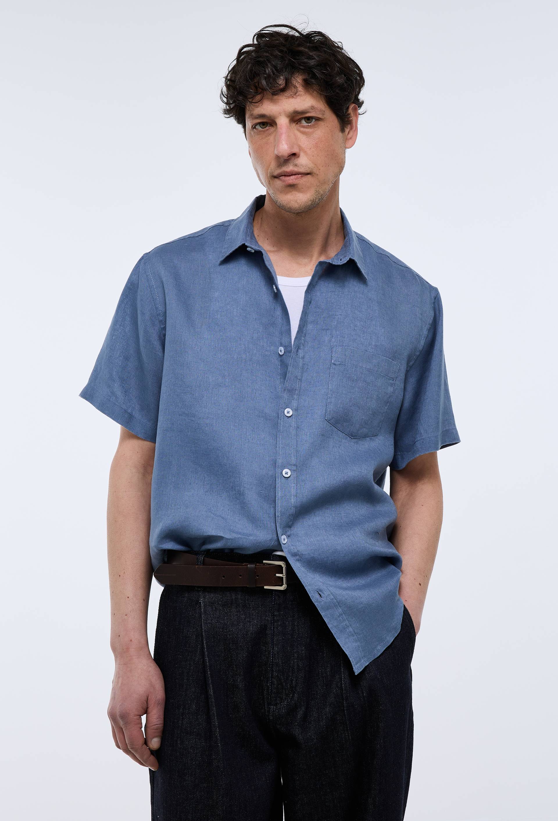 Chemise manches courtes en lin, Bleu, swatch image