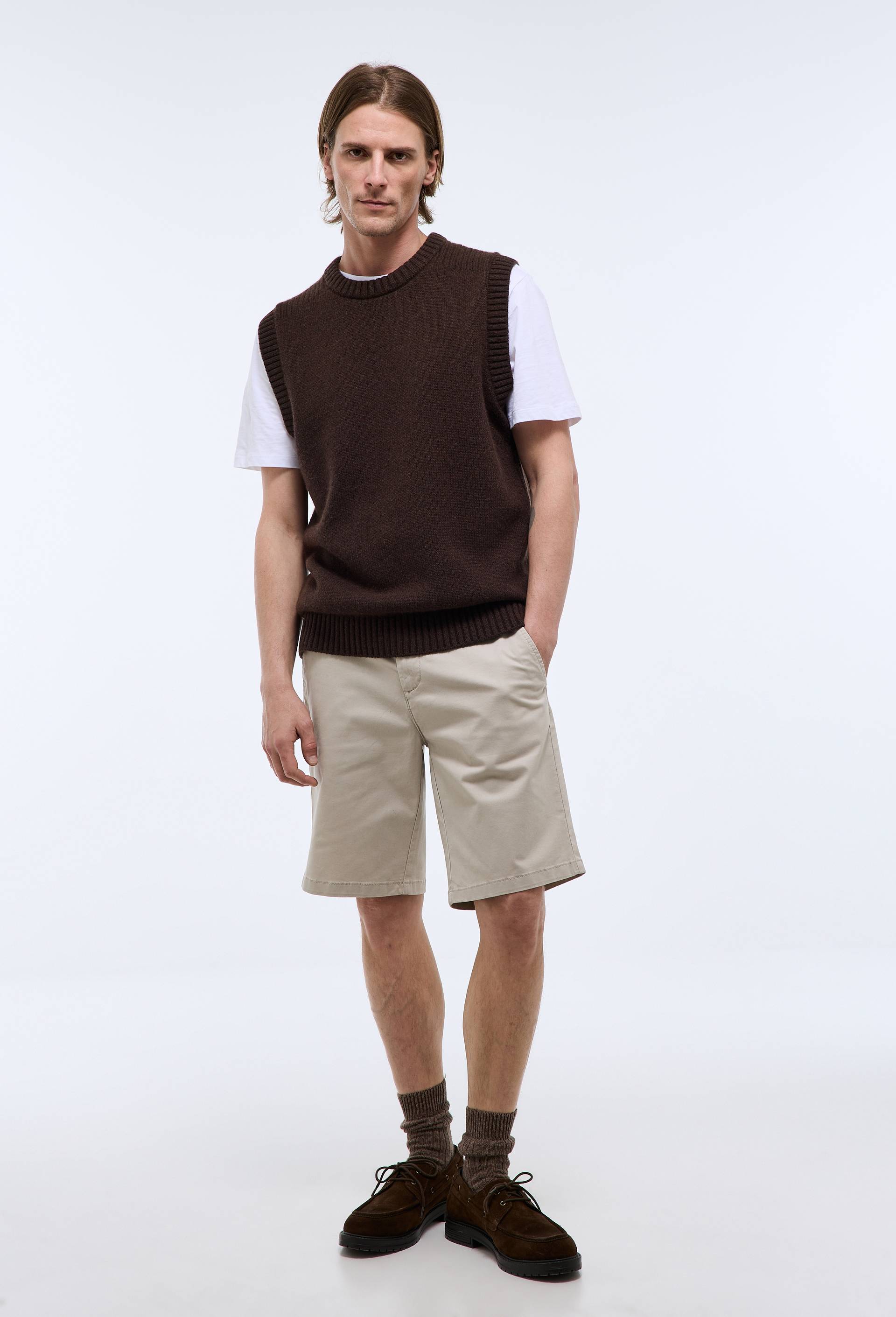 Bermuda straight en coton GOTS, Beige clair, swatch image
