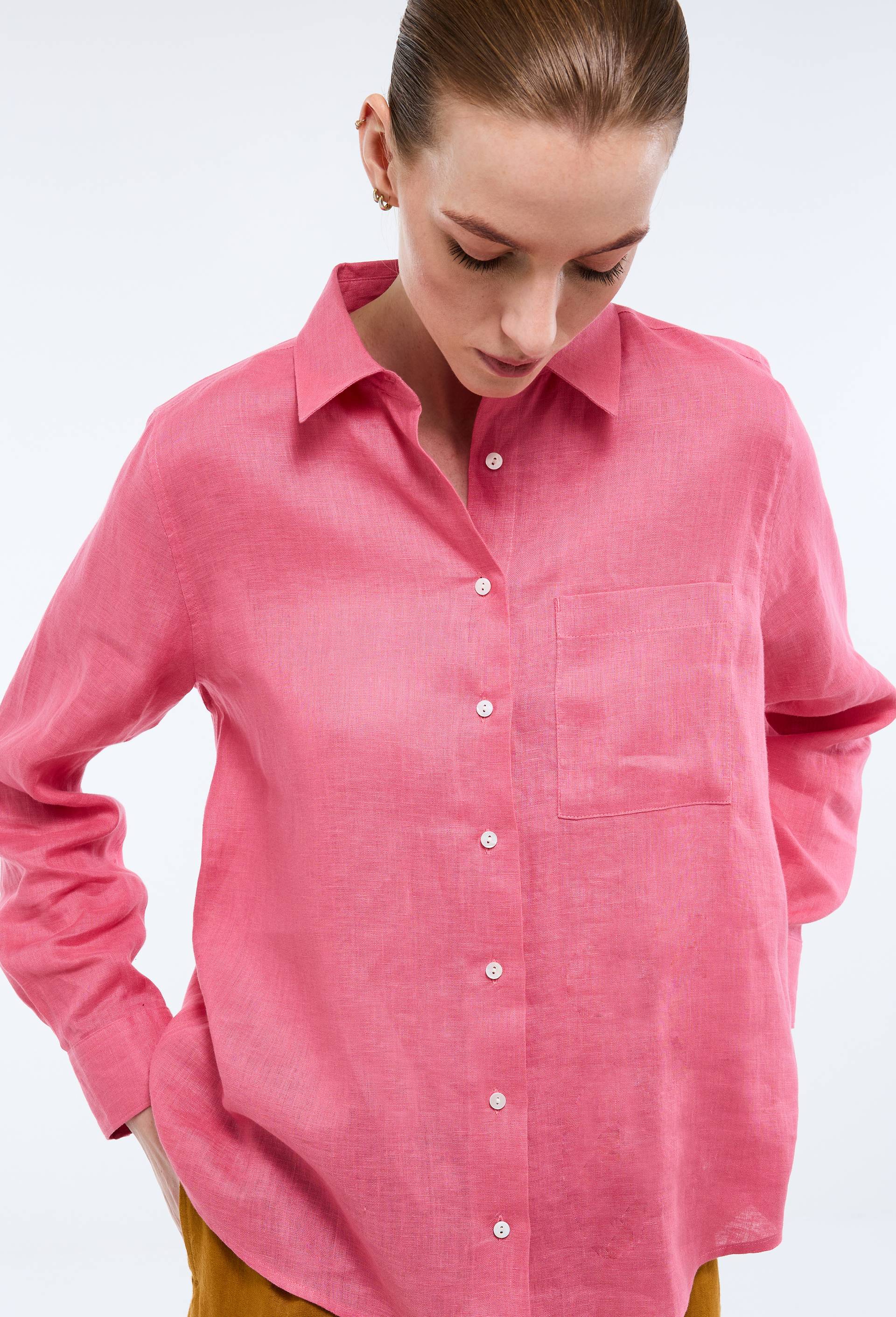 Chemise manches longues unie en lin, Rose, swatch image