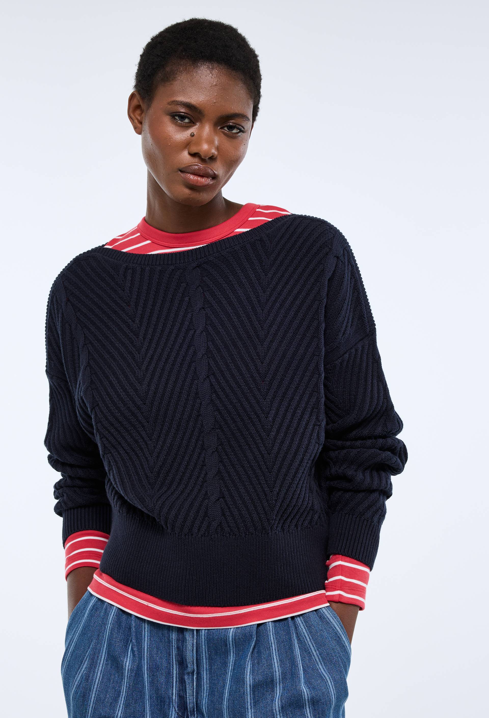 Pull col bateau torsad&eacute;, Bleu fonc&eacute;, swatch image