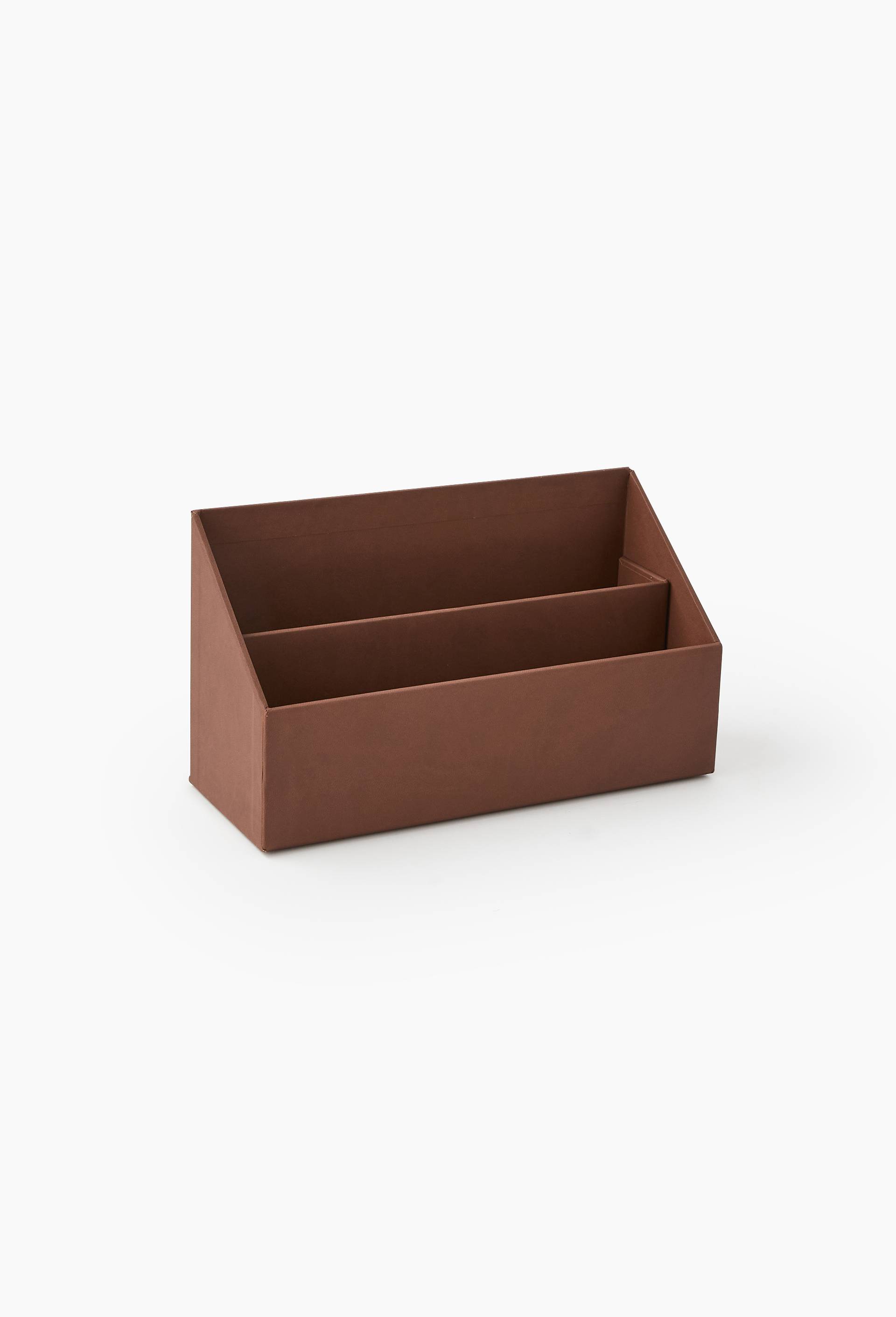 Range courrier, Brun, large image number 0
