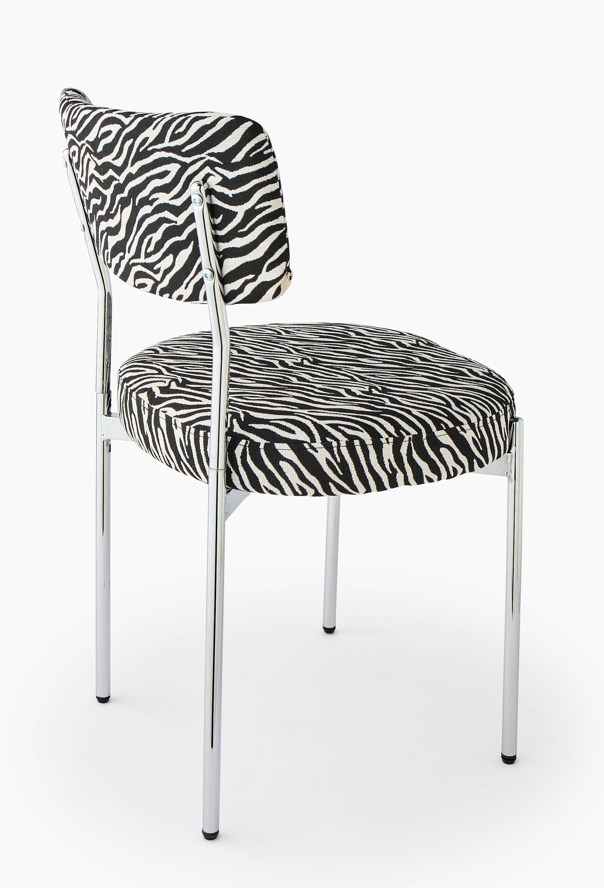 Chaise z&eacute;bra, 50x53xH80cm, en m&eacute;tal, Beige clair, large image number 1