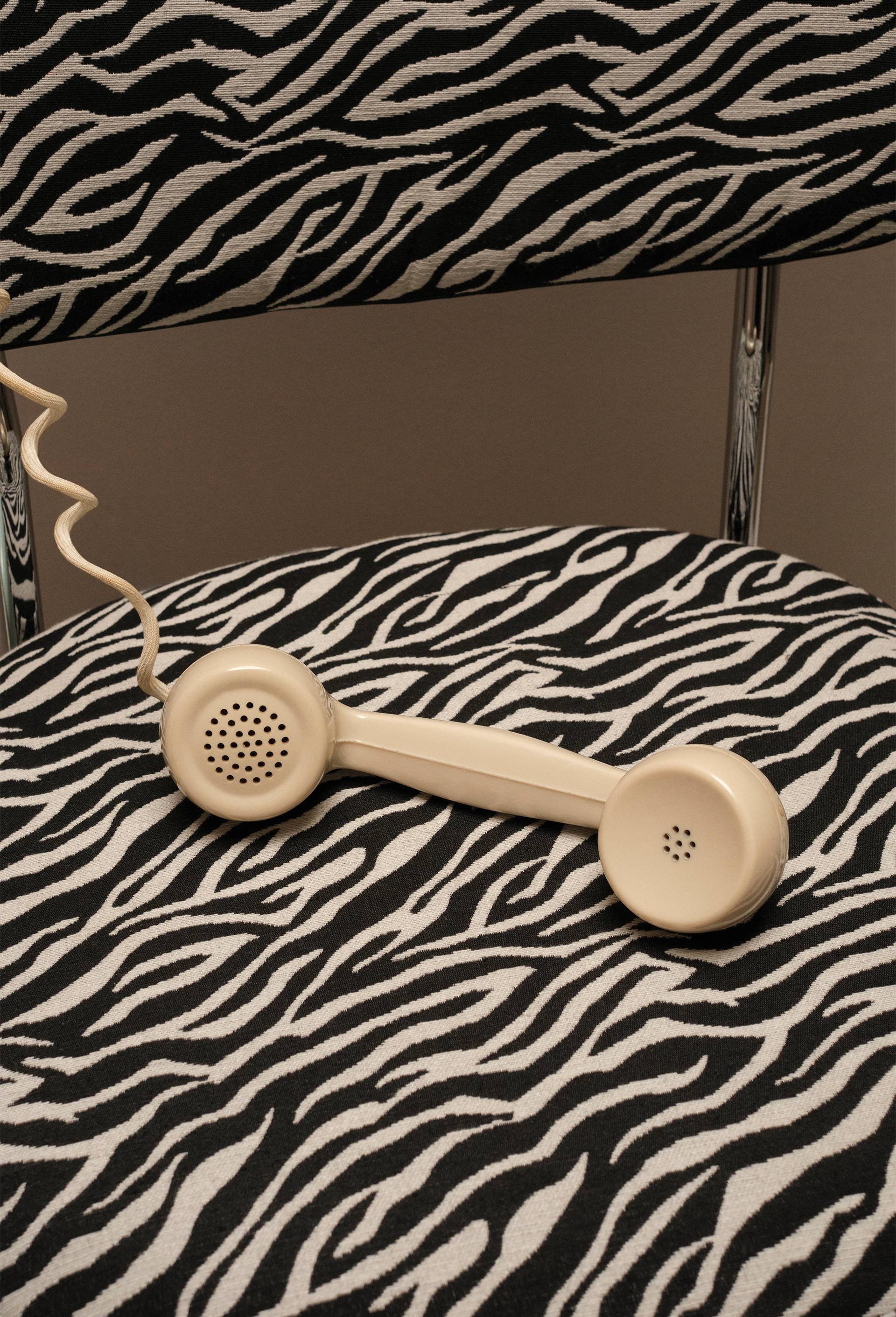 Chaise z&eacute;bra, 50x53xH80cm, en m&eacute;tal, Beige clair, large image number 3.0