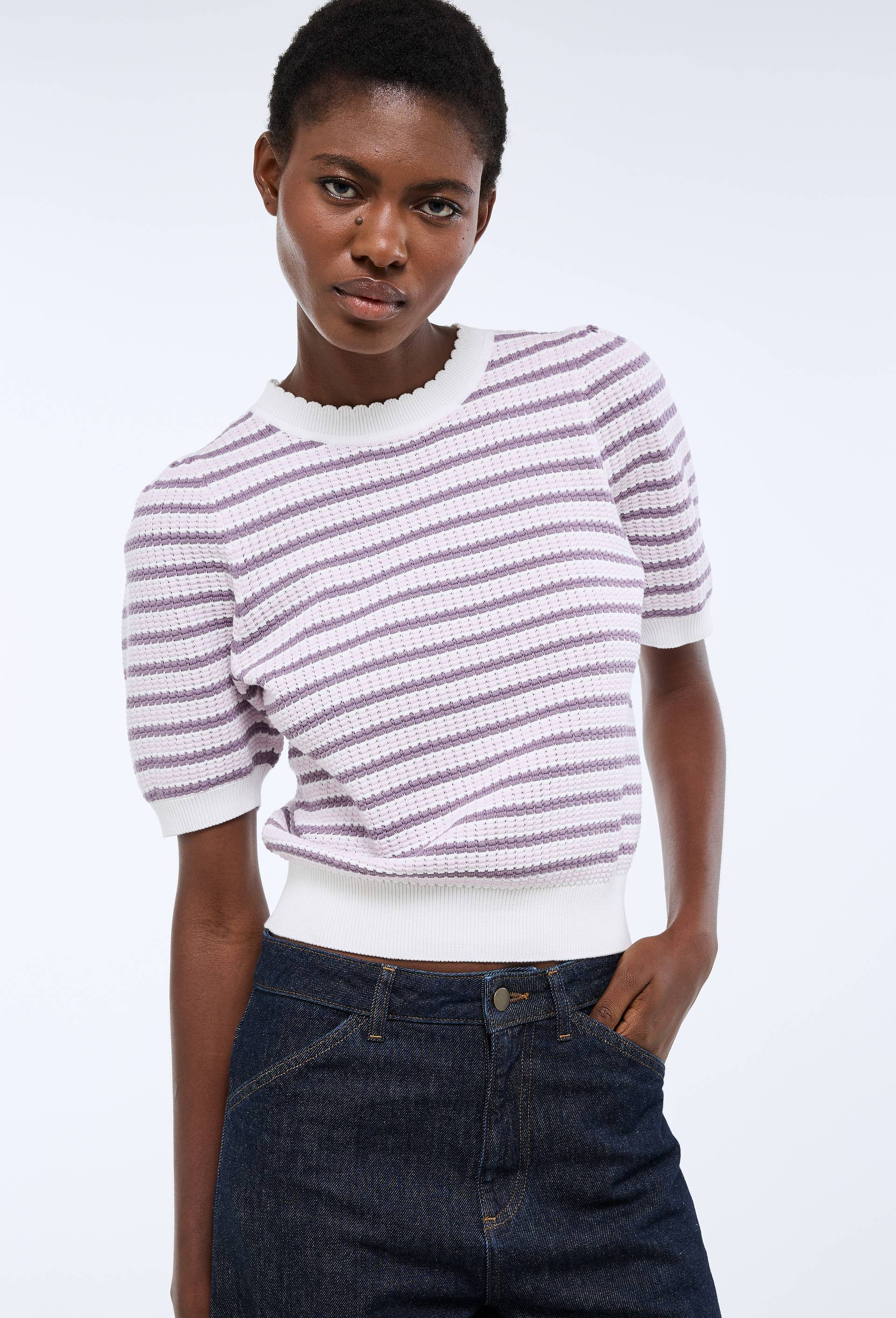 Pull manches courtes &agrave; rayures, Violet, swatch image