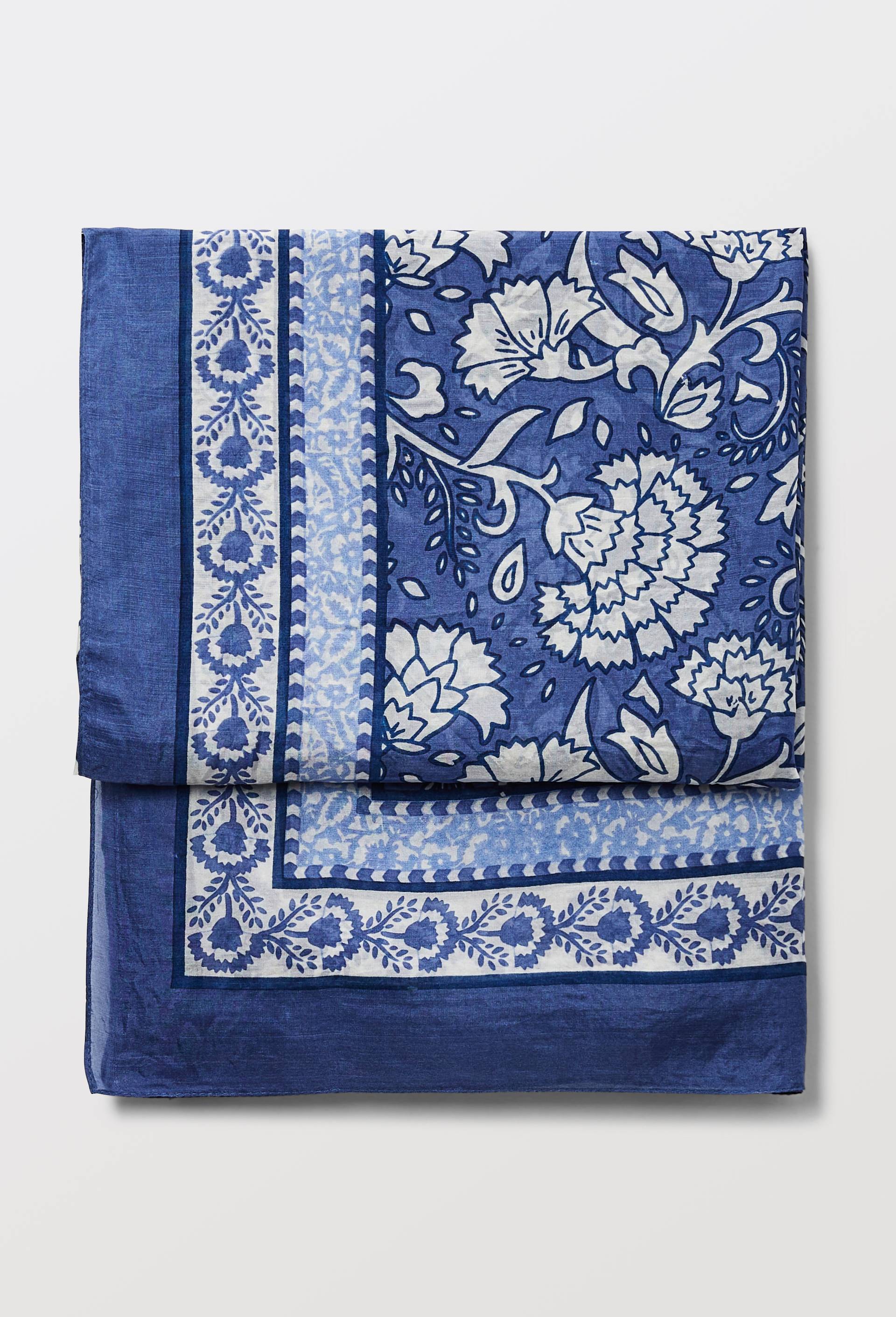 Foulard imprim&eacute; en soie, Bleu, large image number 0