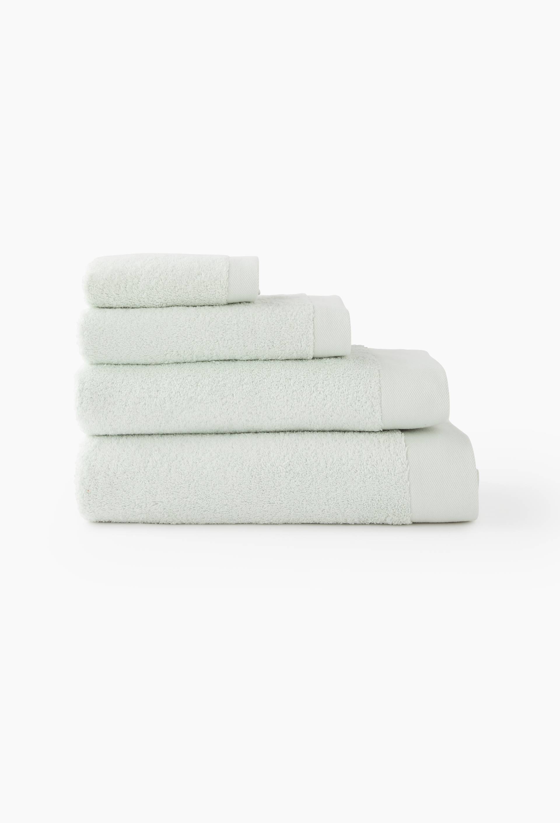 Serviette de bain unie, en coton BIO GOTS, Bleu clair, large image number 0.0