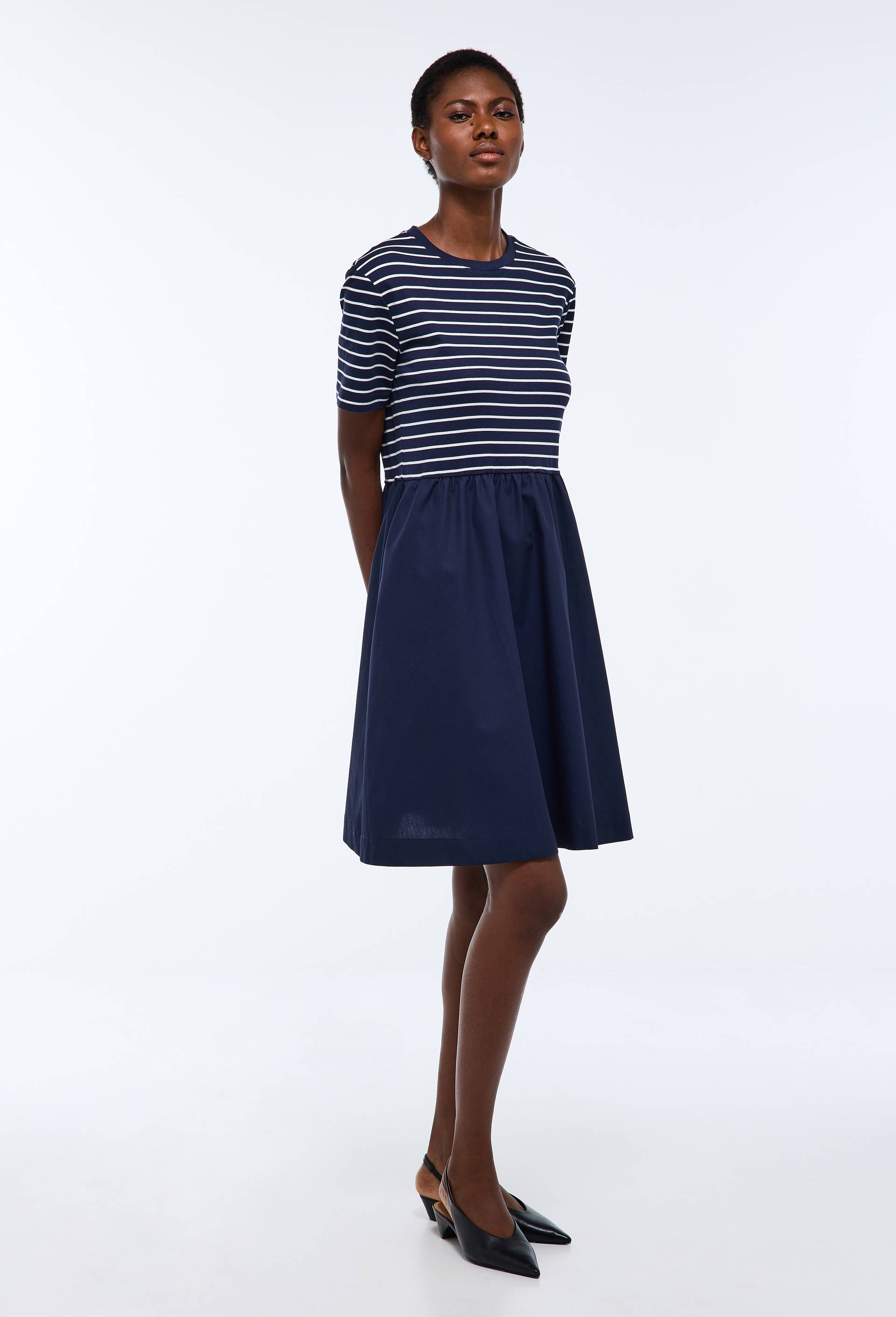 Robe courte bi-mati&egrave;re unie en coton BIO, Bleu fonc&eacute;, large image number 0.0