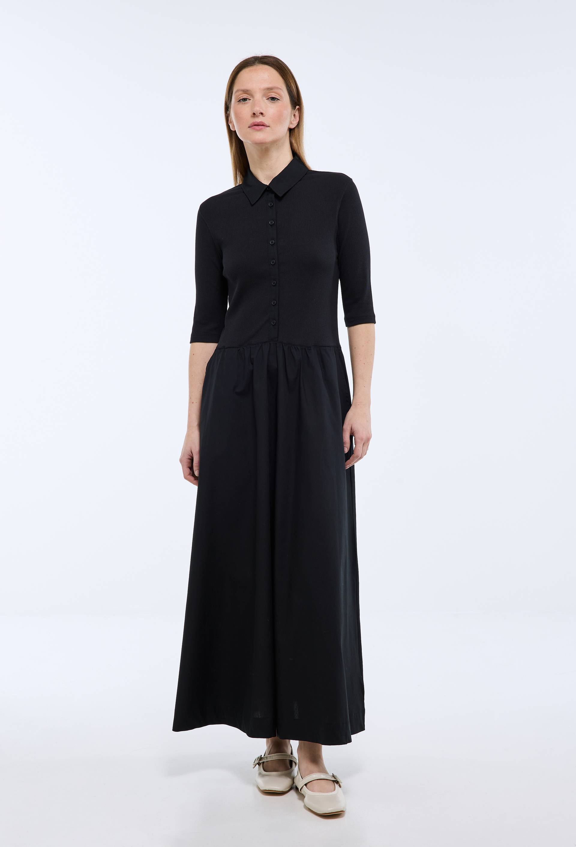 Robe polo uni en coton BIO GOTS, Noir, swatch image