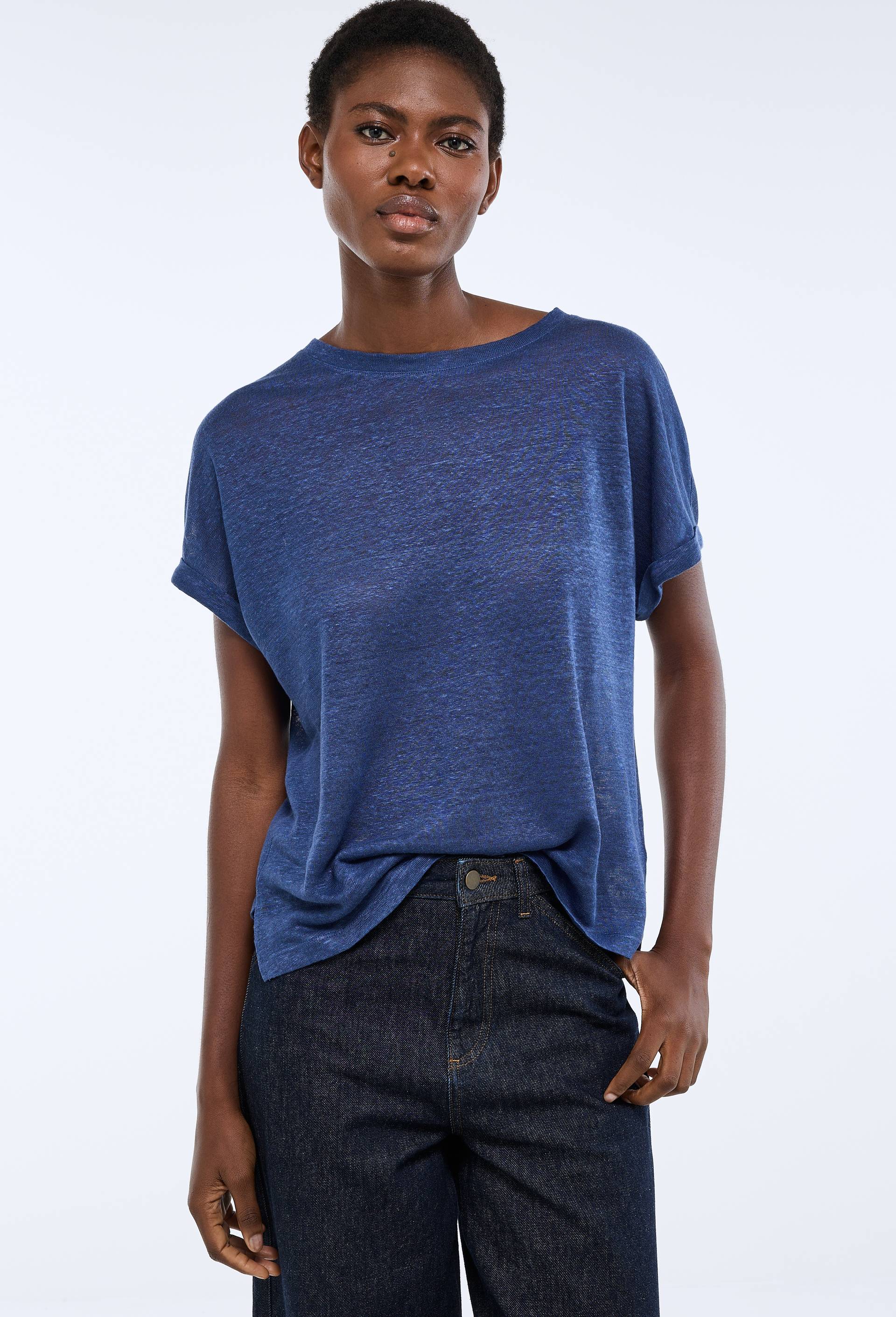 T-shirt manches &agrave; revers uni en lin, Bleu fonc&eacute;, large image number 0.0