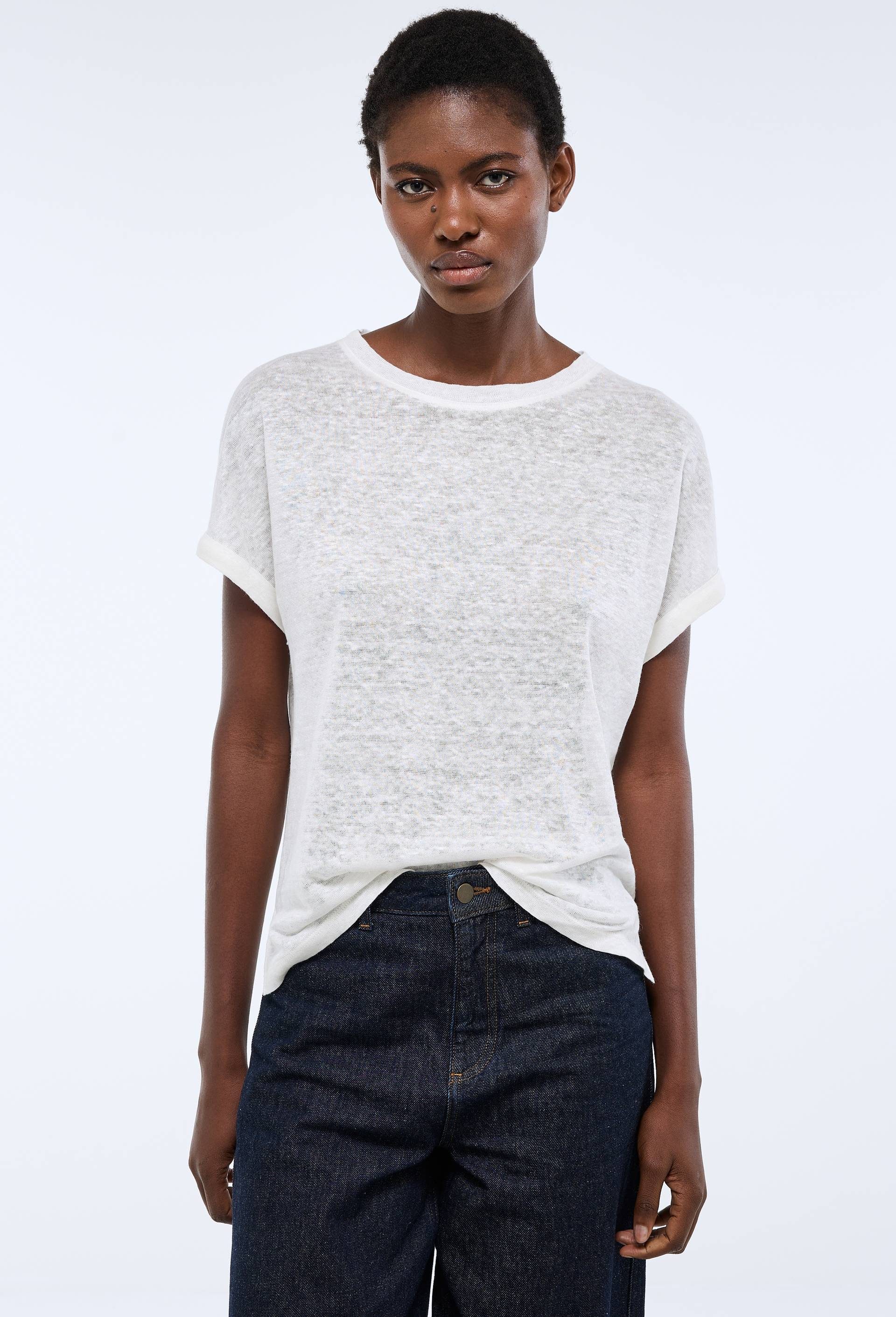 T-shirt manches &agrave; revers uni en lin, Ecru, swatch image