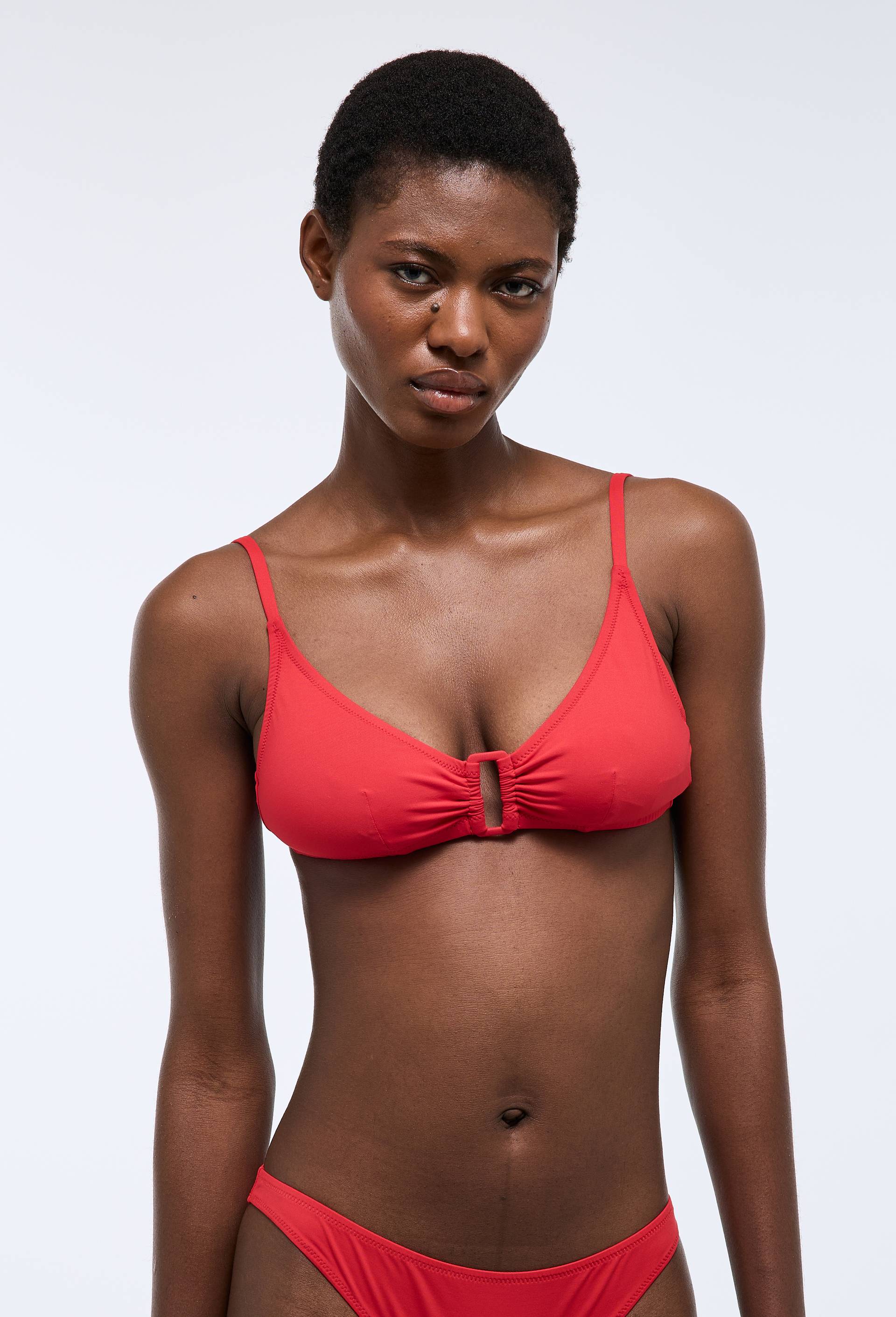 Haut de maillot de bain LEO, Rouge, large image number 0.0