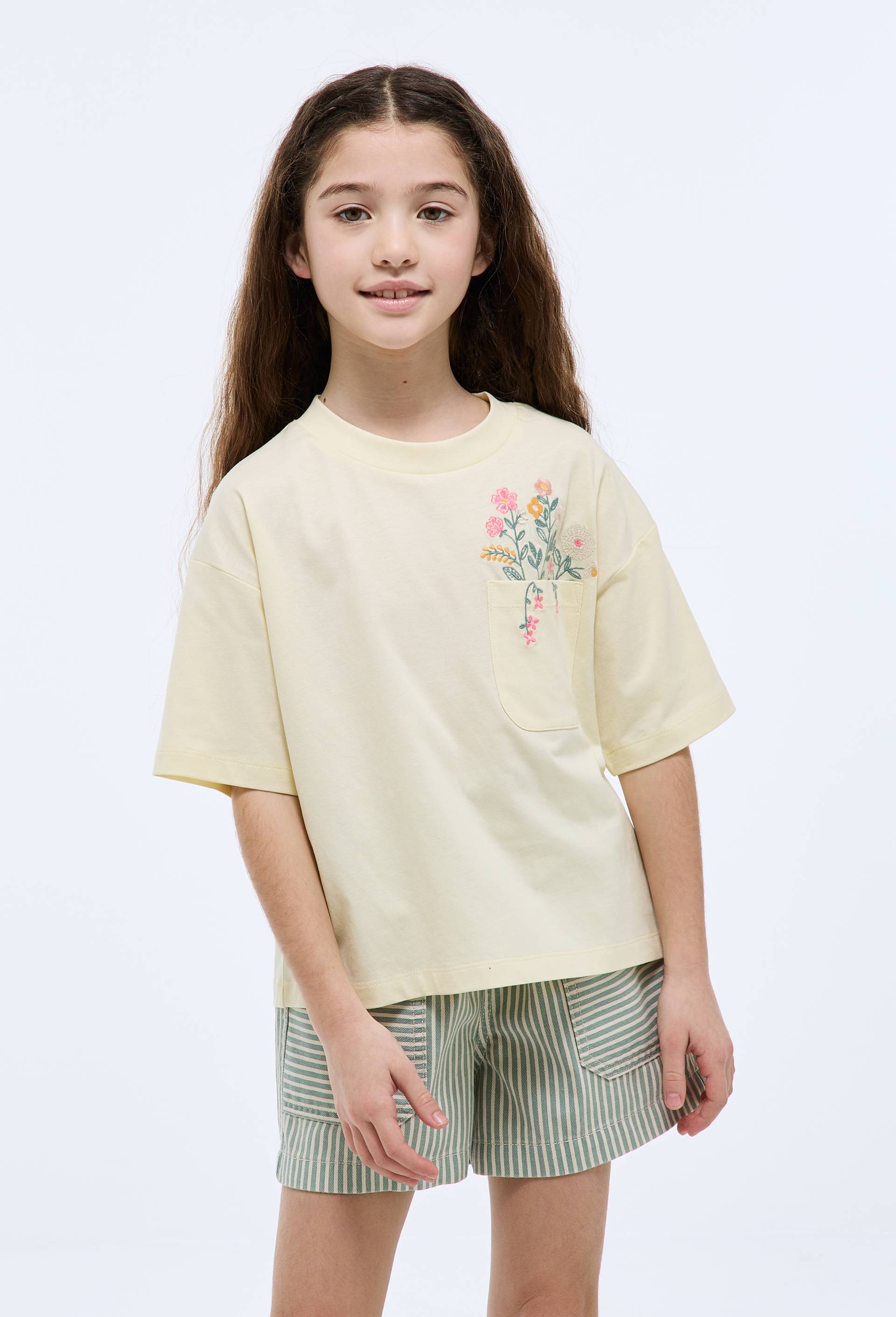 T-shirt poche brod&eacute;e en coton, Jaune clair, large image number 1