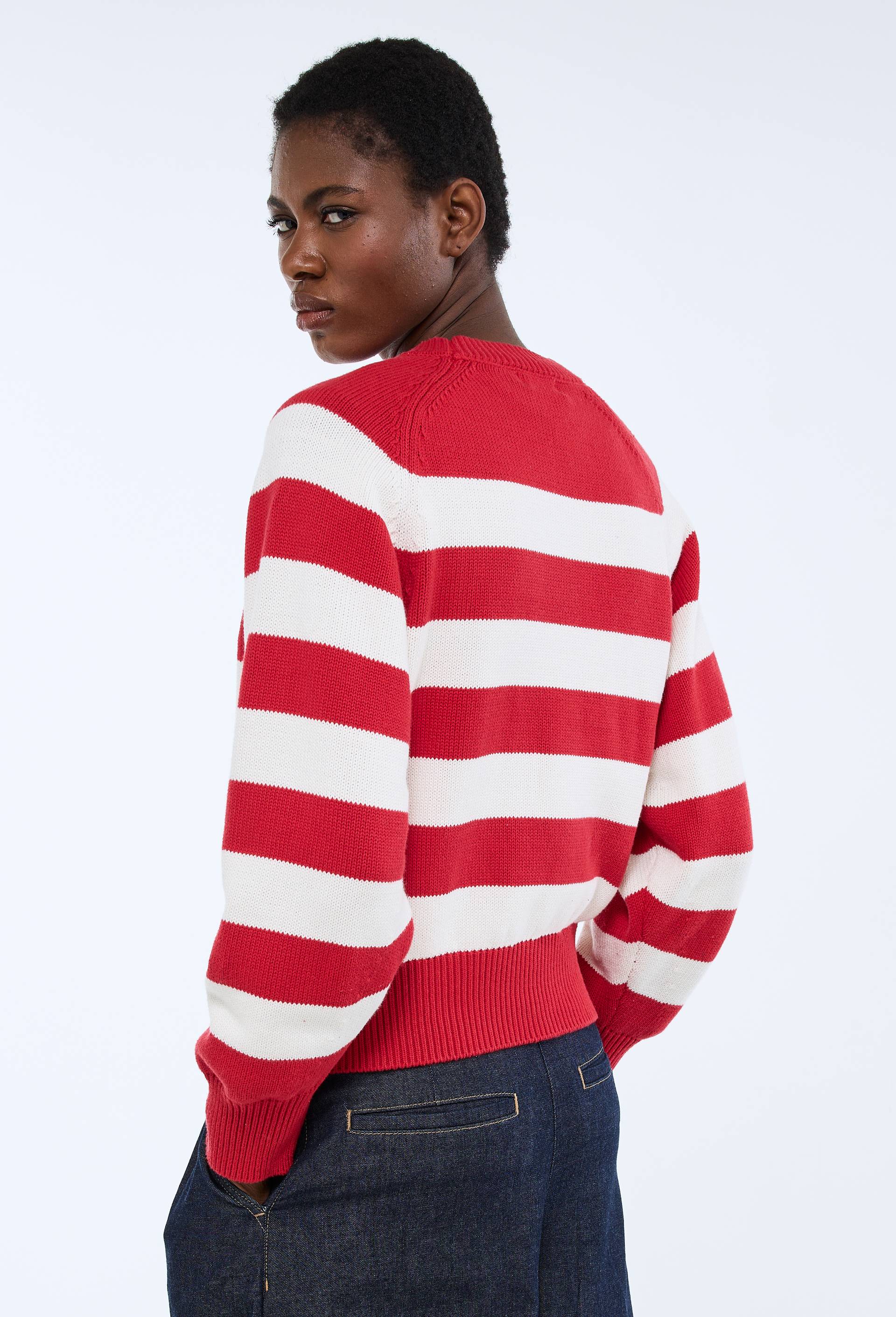 Pull col rond ray&eacute;, Rouge, large image number 1.0