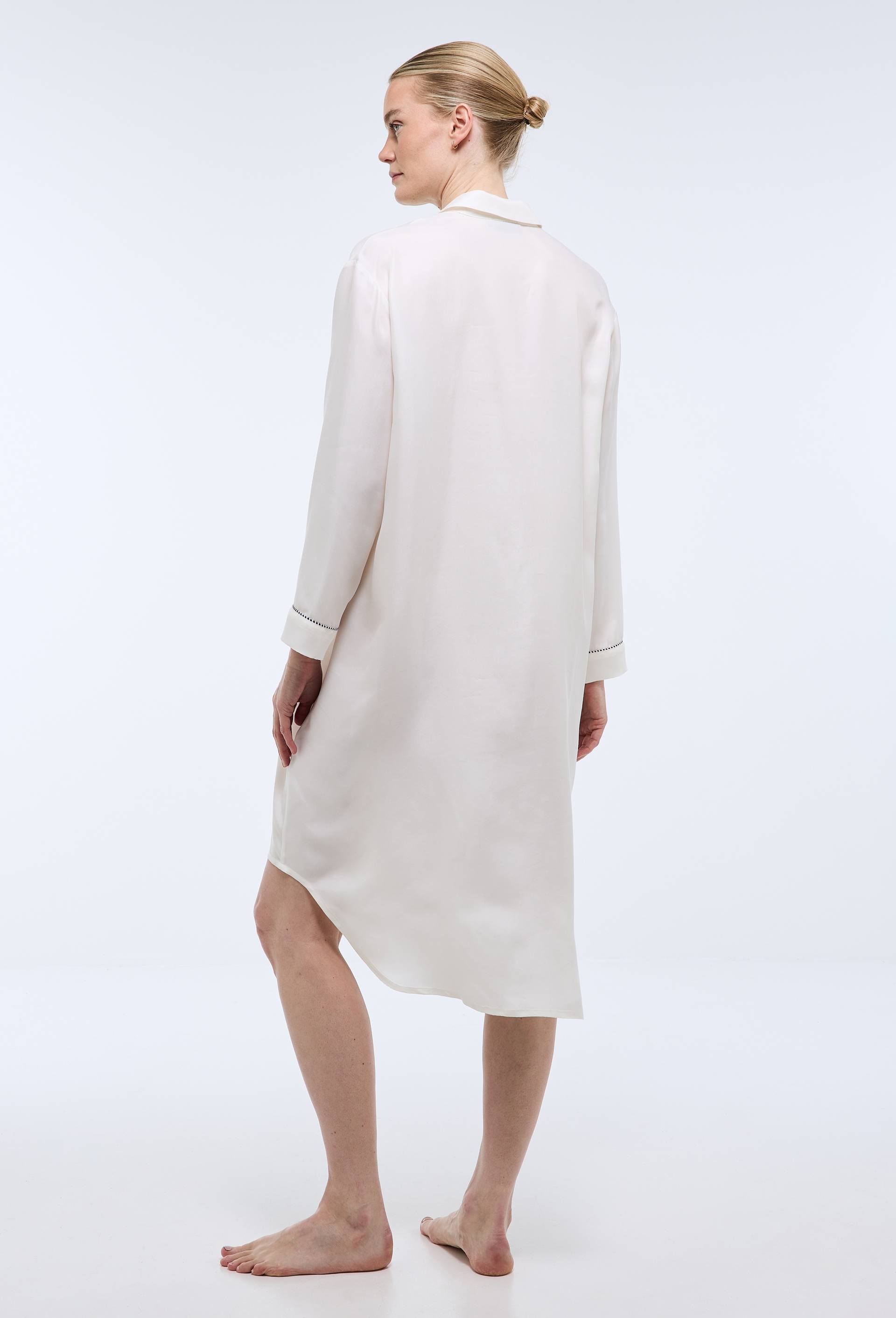 Chemise de nuit longue unie en cupro et viscose, Ecru, large image number 1