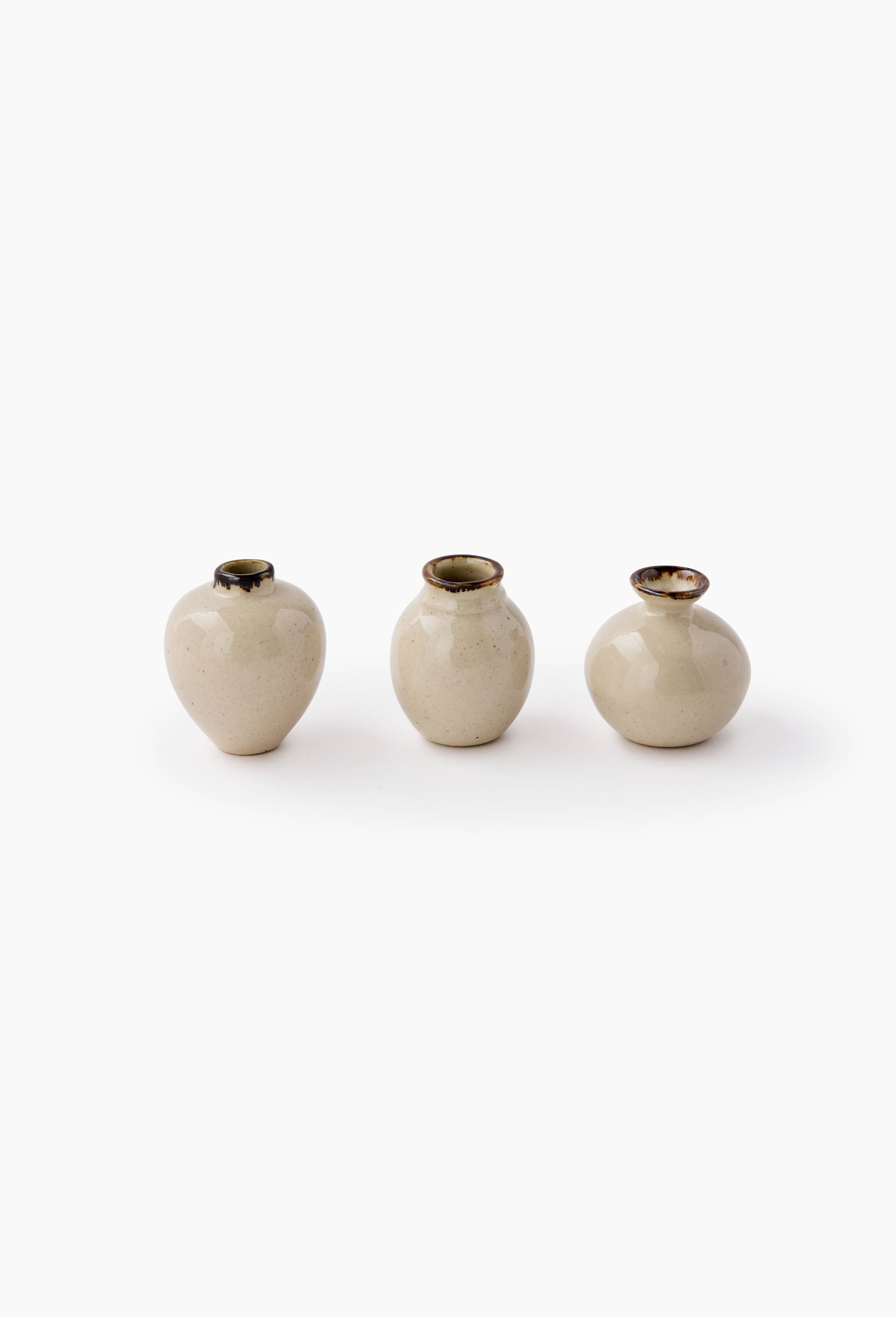 Lot 3 mini vases, H4cm, en c&eacute;ramique, Blanc, large image number 1