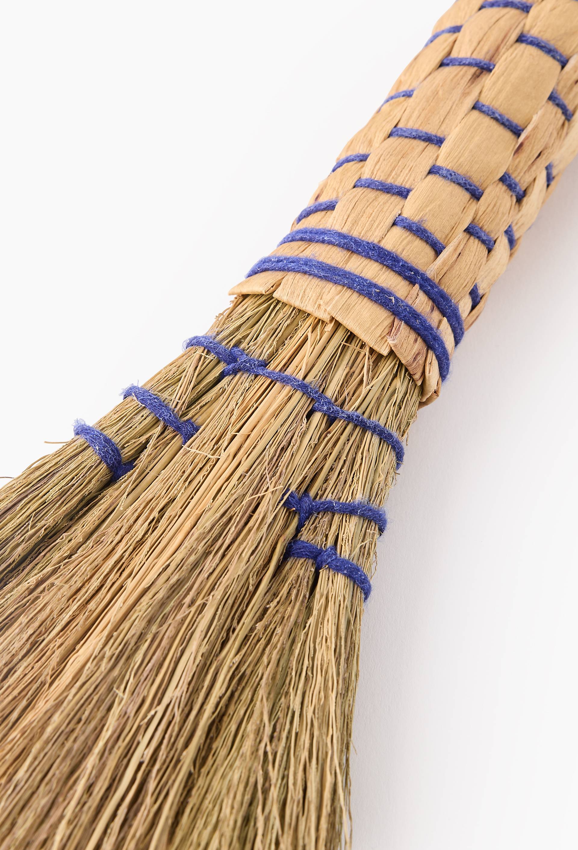 Balai d&eacute;coratif, en jute, Beige clair, large image number 1