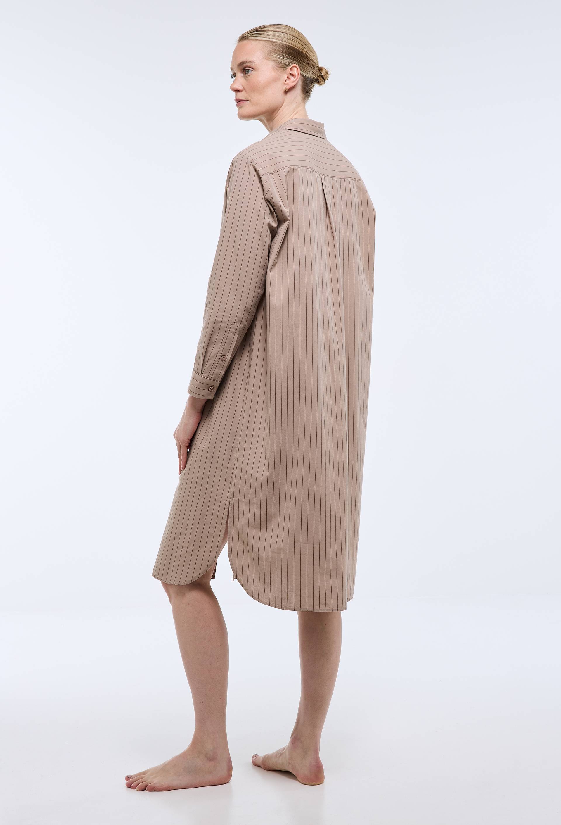 Chemise de nuit &agrave; manches longues ray&eacute;e en coton bio GOTS, Beige, large image number 1