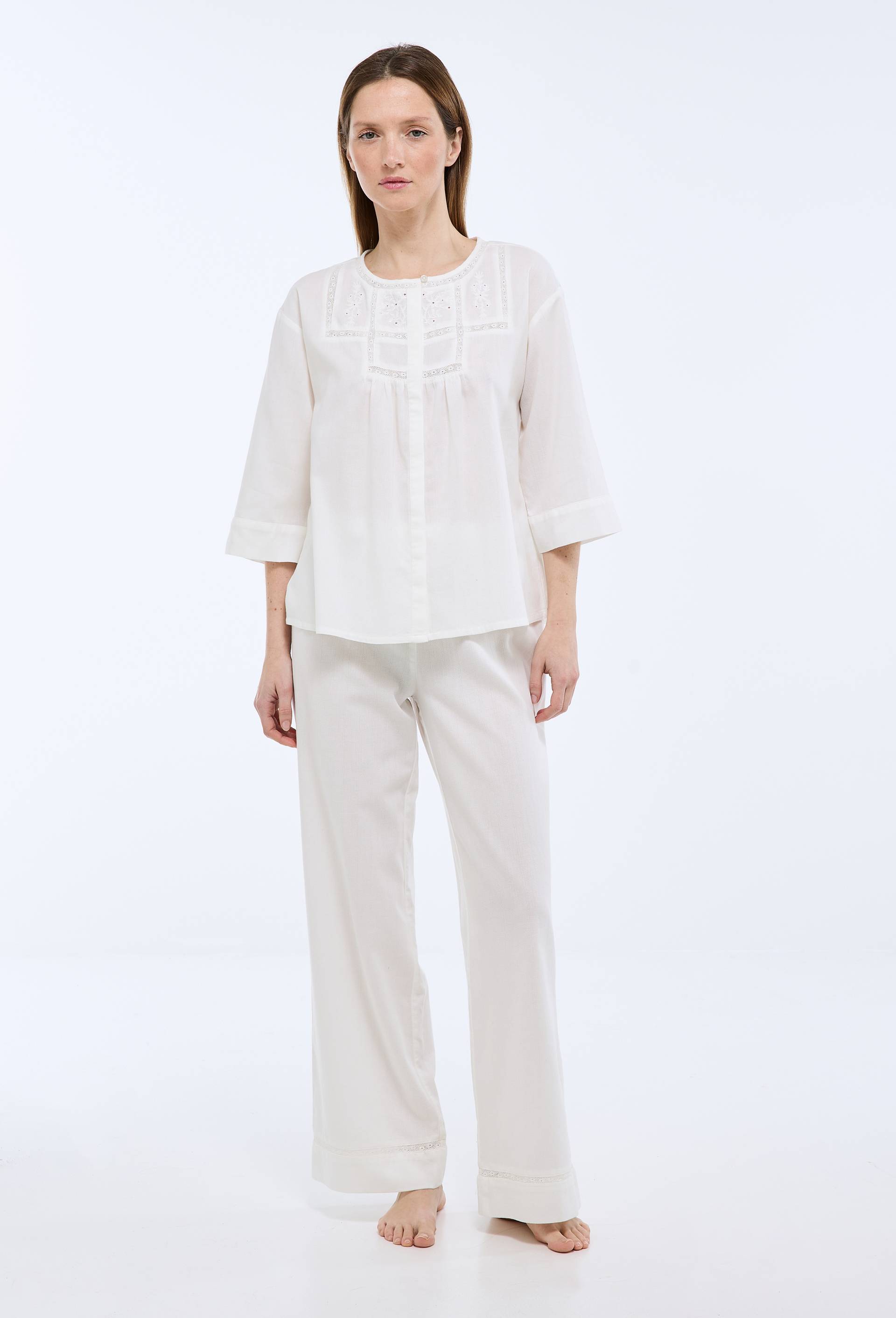 Pyjama en dentelle et twill de coton bio GOTS, Ecru, large image number 0