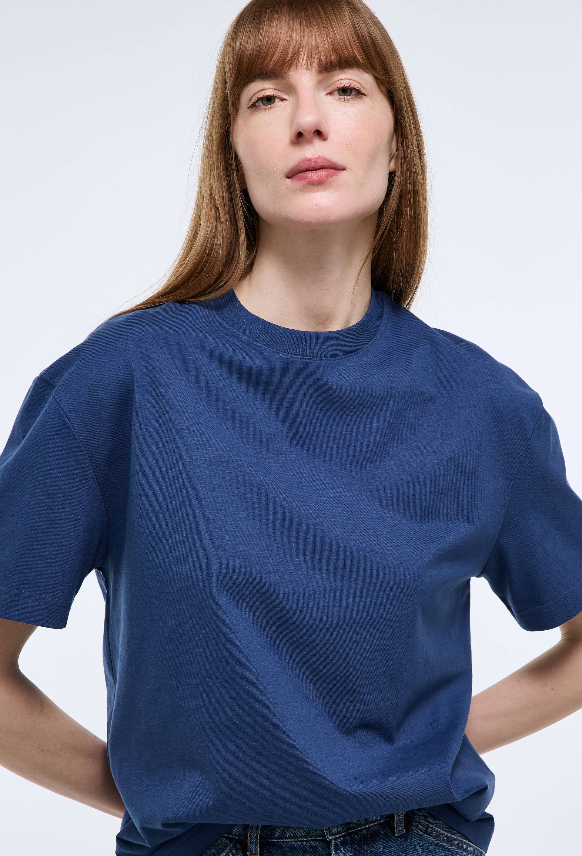 T-shirt &agrave; manches courtes uni en coton BIO, Bleu fonc&eacute;, large image number 1