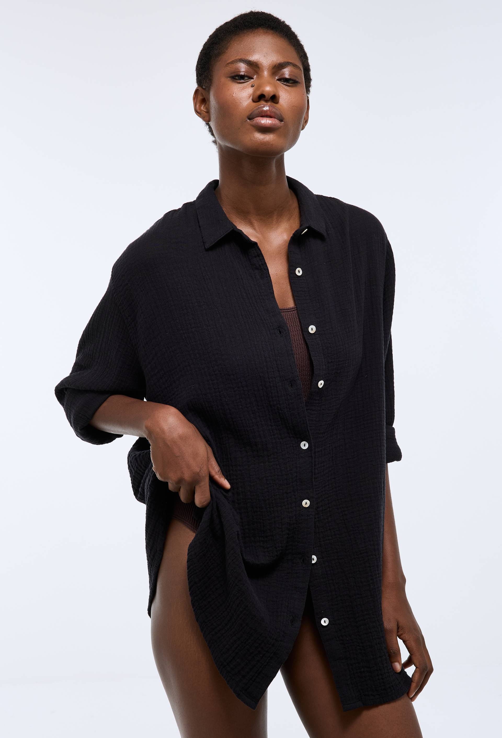 Chemise de plage en gaze de coton BIO GOTS, Noir, large image number 0.0