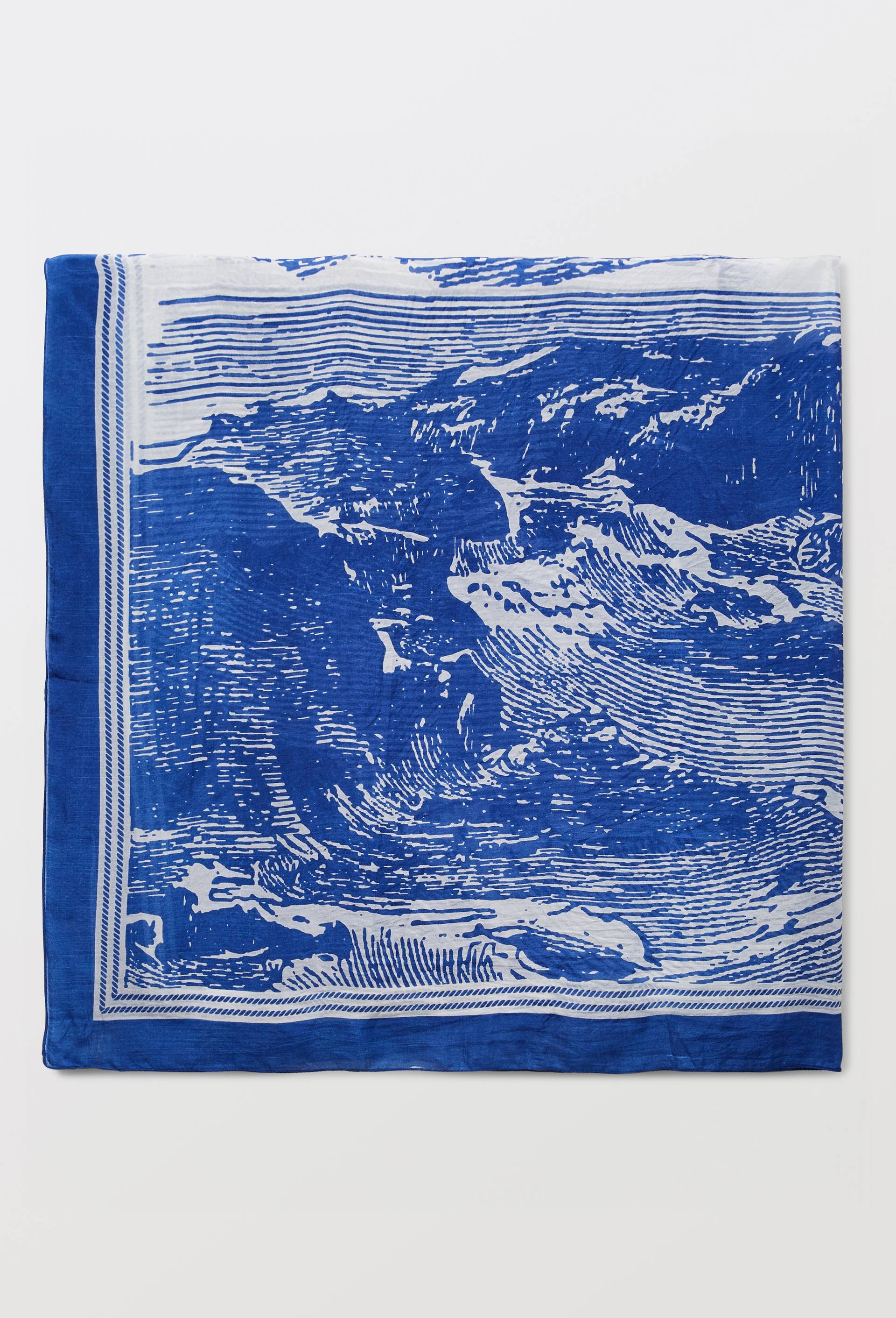 Foulard imprim&eacute; en soie, Bleu, large image number 1