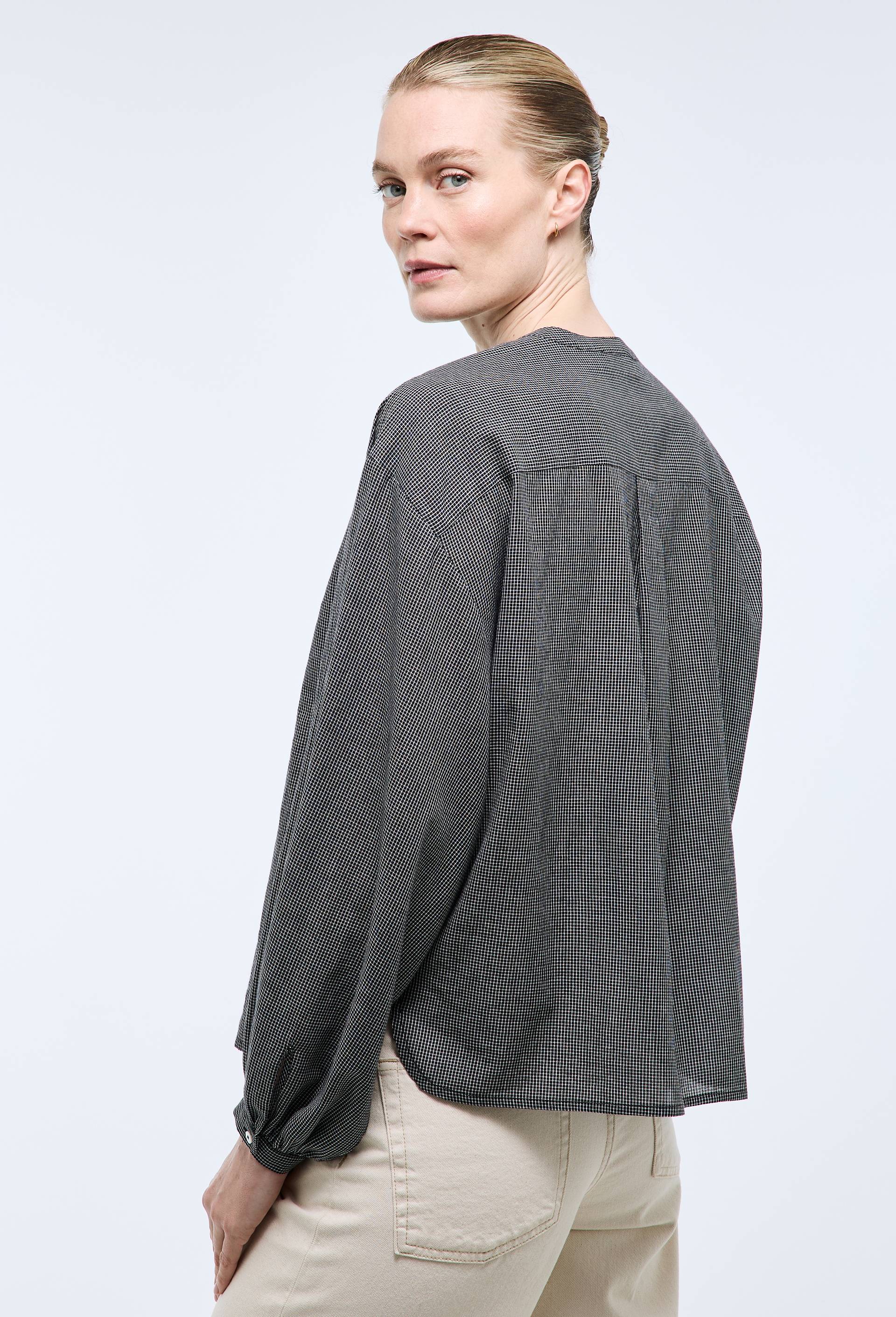 Blouse manches longues &agrave; carreaux en coton BIO GOTS, Noir, large image number 1