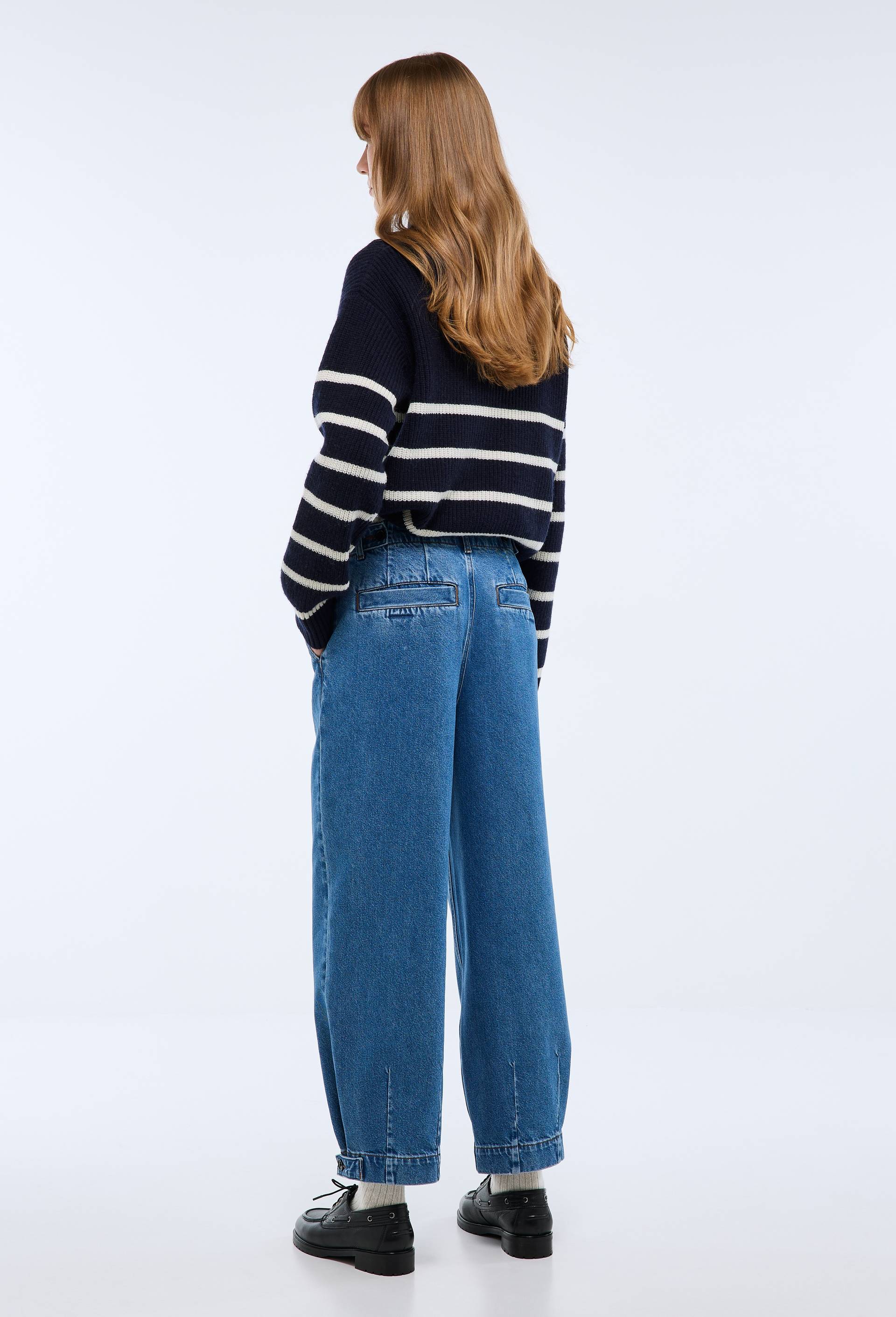 Jean barrel avec patte boutonnage, Bleu, large image number 2
