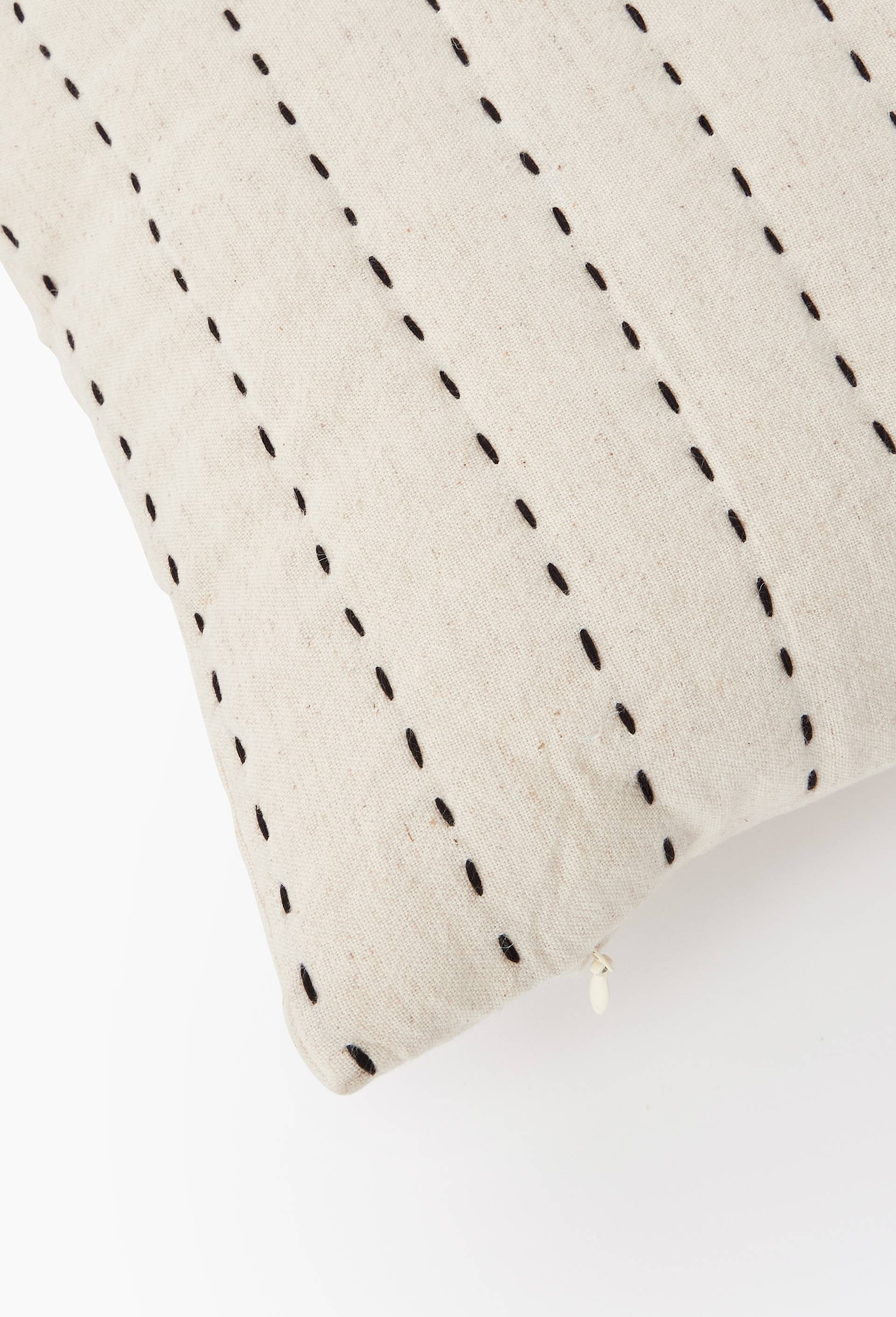 Coussin quilt, 30x50cm, coton et lin, Ecru, large image number 1