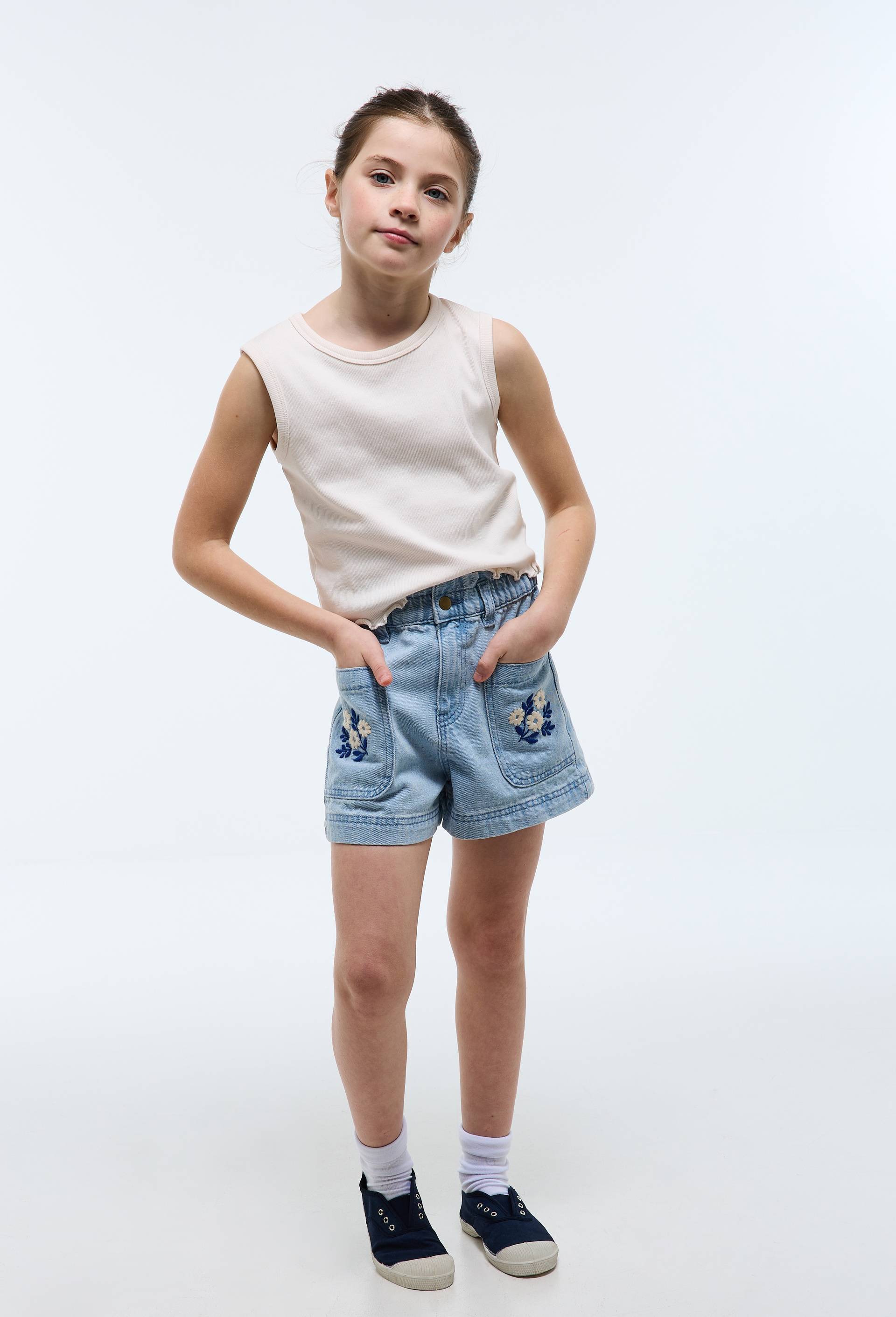 Short poches brod&eacute;es en jean, Bleu clair, large image number 0