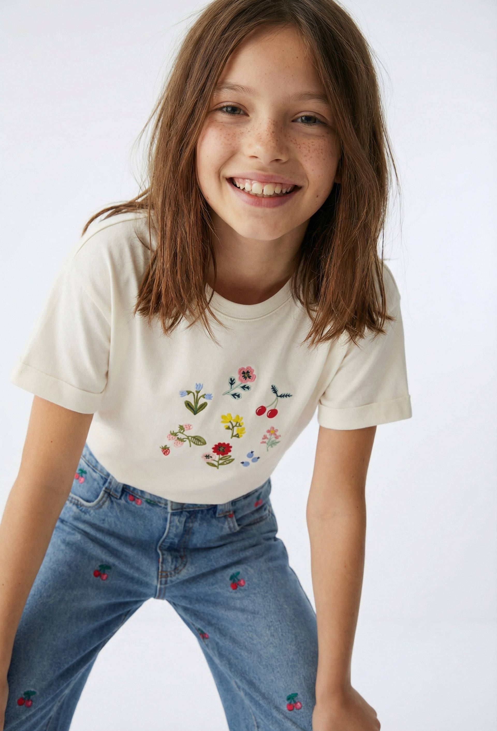 T-shirt manches courtes  brod&eacute; en coton BIO GOTS, Beige clair, large image number 0