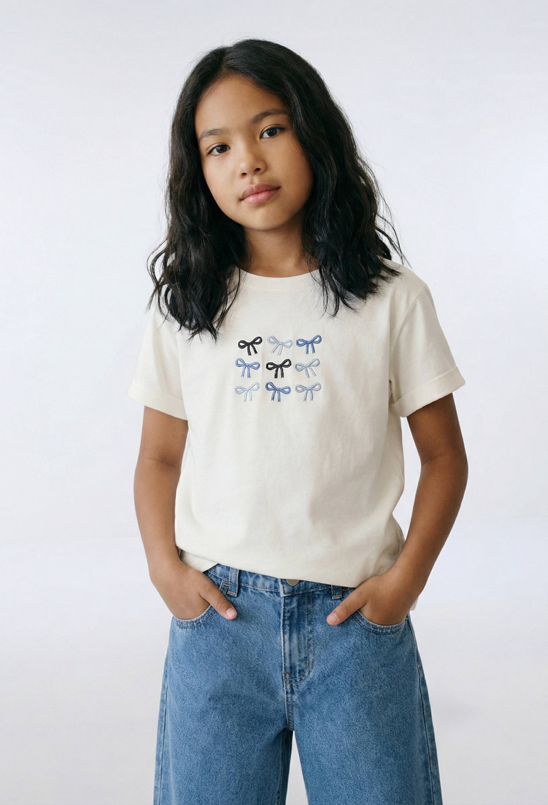 T-shirt manches courtes  brod&eacute; en coton BIO GOTS, Beige clair, large image number 0.0