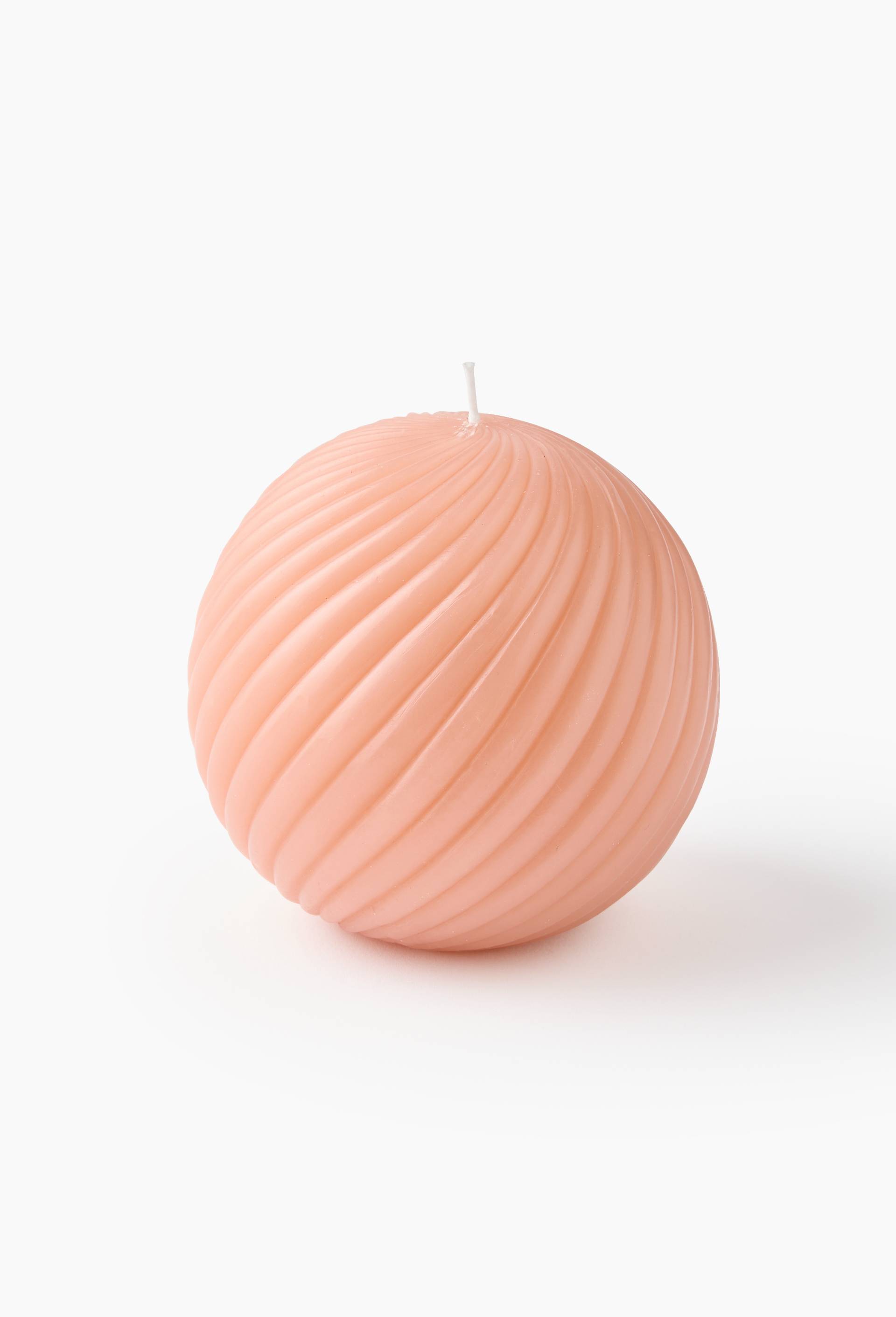 Bougie ronde torsad&eacute;e, 13 x 10 cm - MARGAUX KELLER X MONOPRIX, Rose clair, swatch image