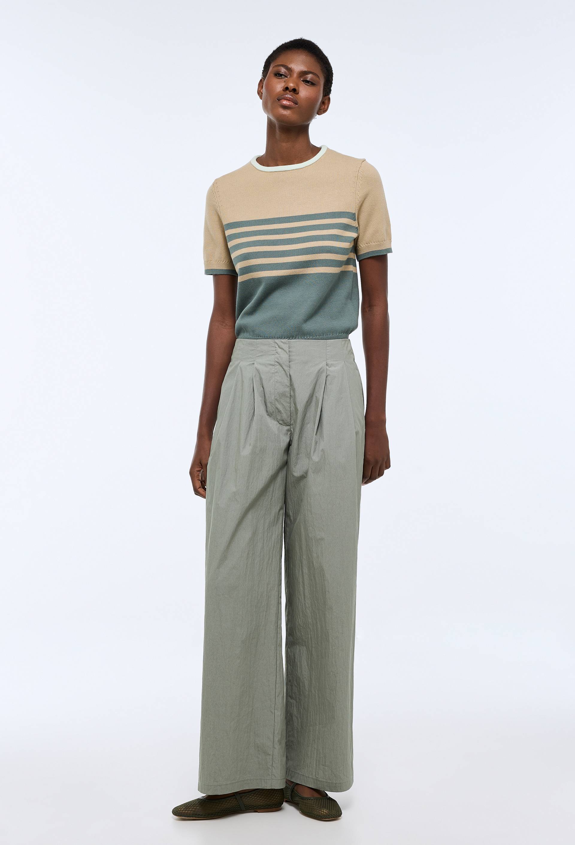Pantalon large uni contenant du coton, Vert, large image number 1.0