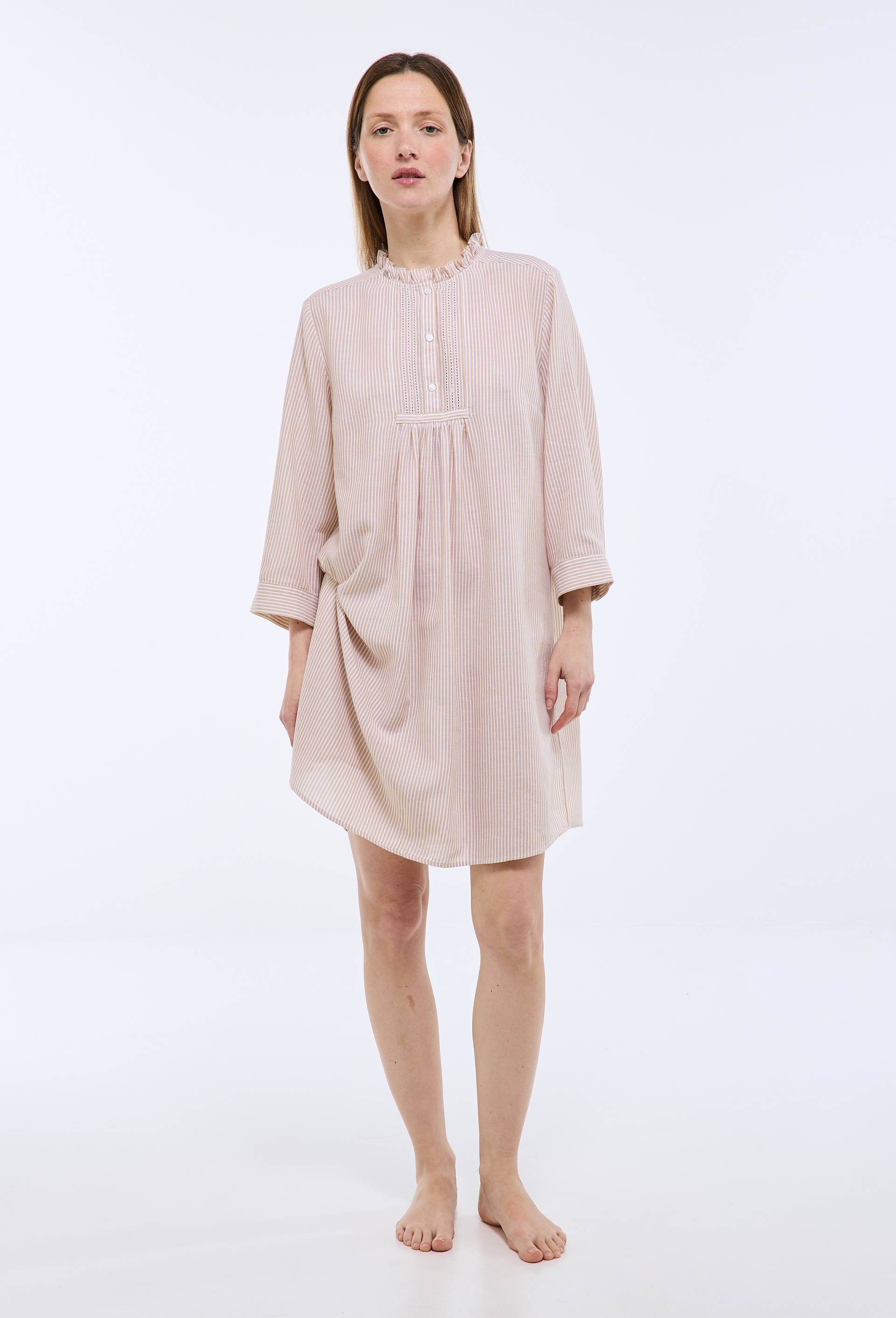 Chemise de nuit ray&eacute;e avec d&eacute;tail plastron en coton BIO GOTS, Beige, large image number 0
