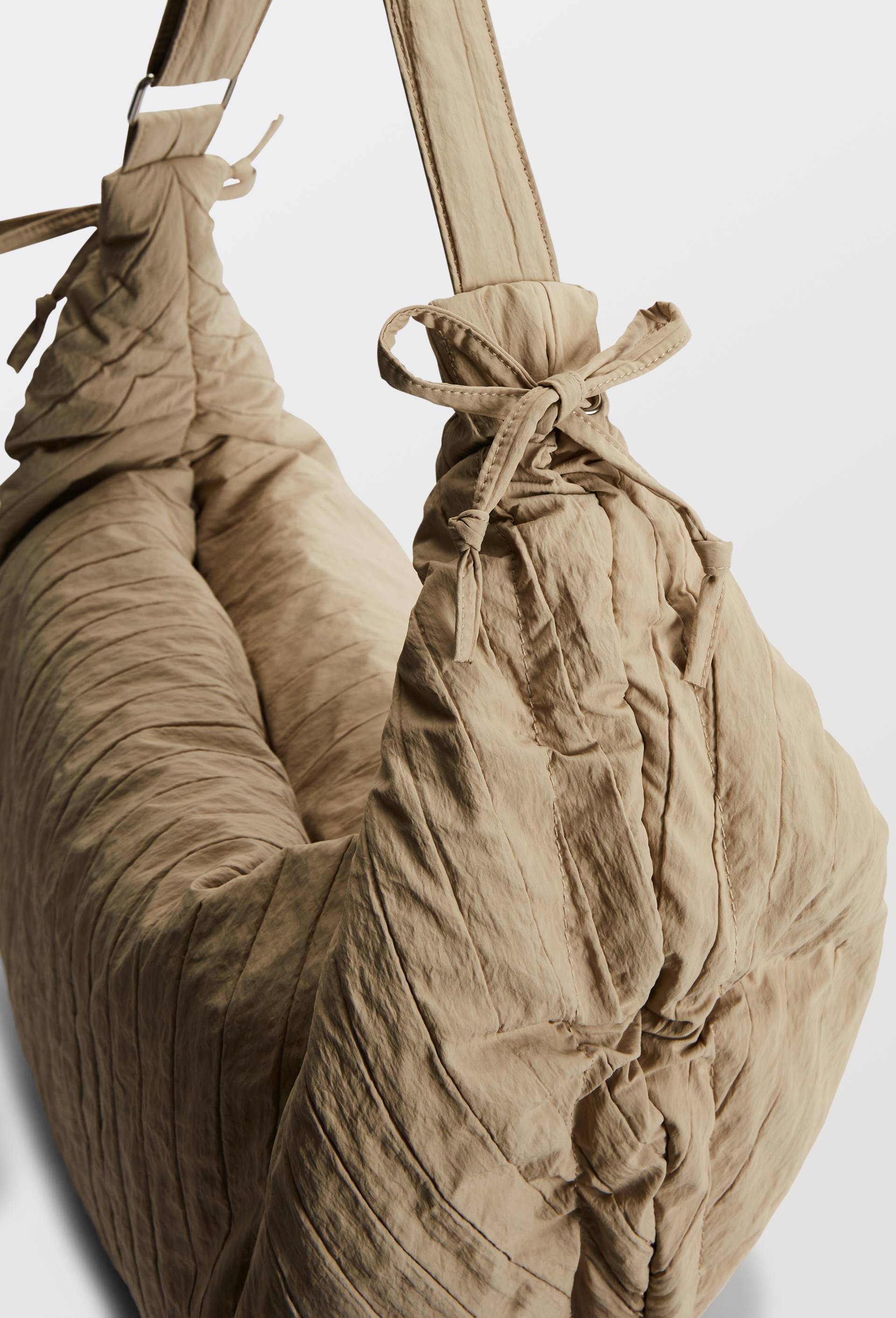 Sac asym&eacute;trique port&eacute; travers, Beige clair, large image number 2.0