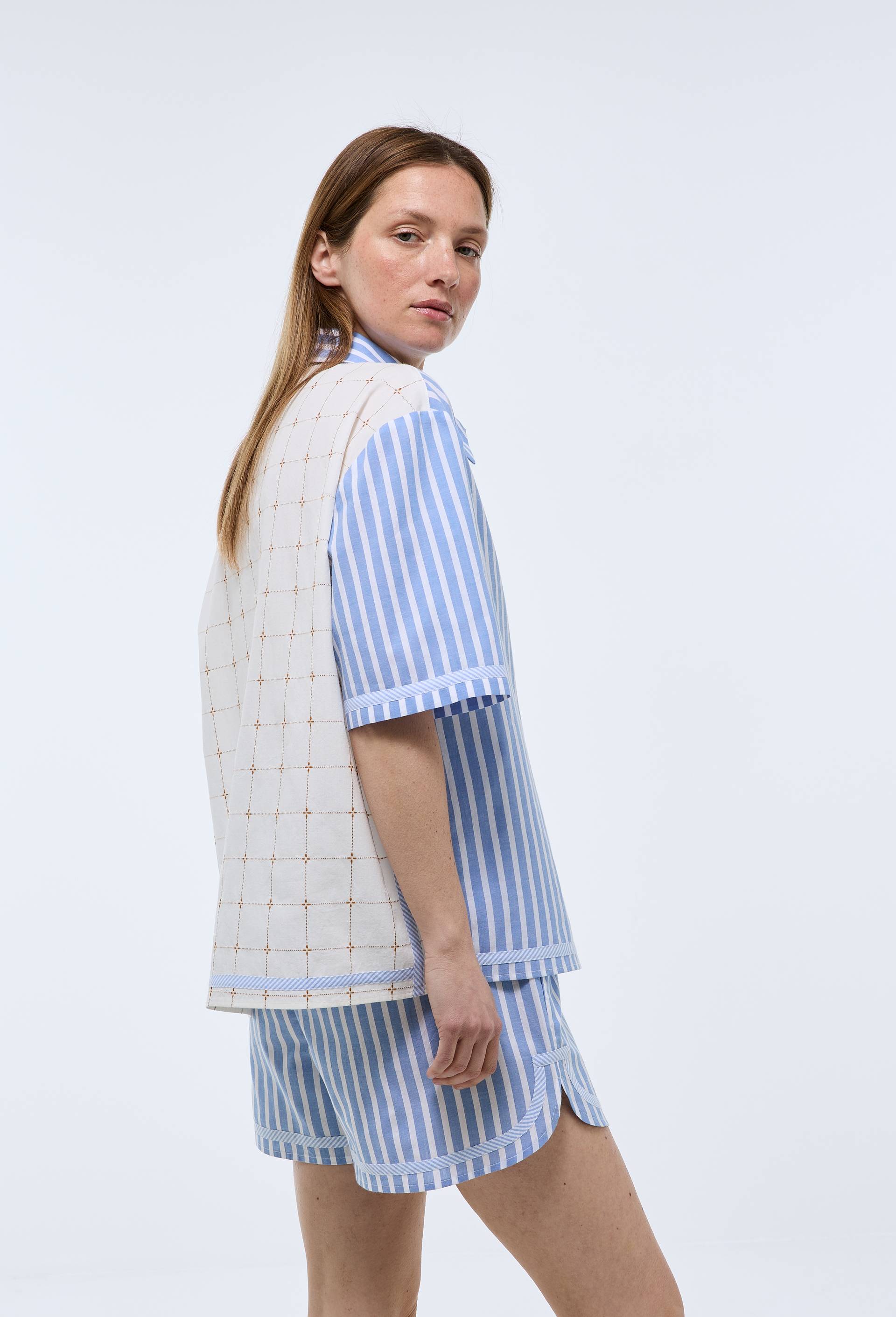 Pyjashort &agrave; patchwork de rayures en coton bio GOTS, Bleu, large image number 3.0