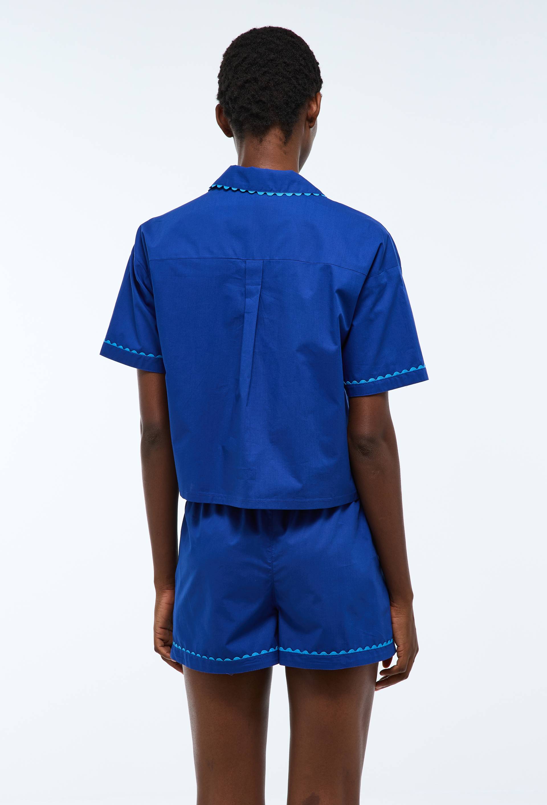 Pyjashort uni &agrave; d&eacute;tails croquet en coton bio GOTS, Bleu, large image number 1