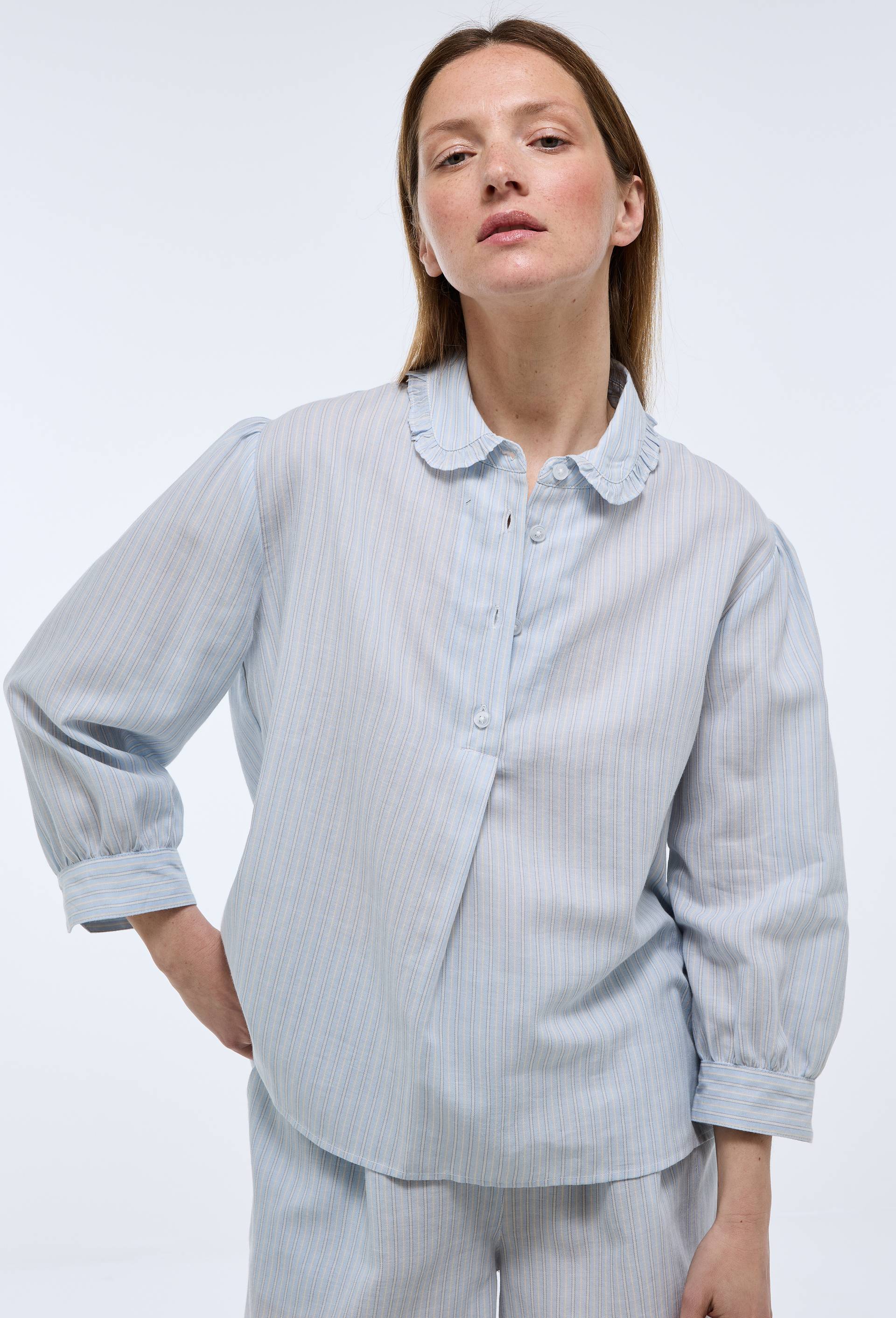 Chemise de nuit ray&eacute;e en voile de coton bio GOTS, Bleu, large image number 0